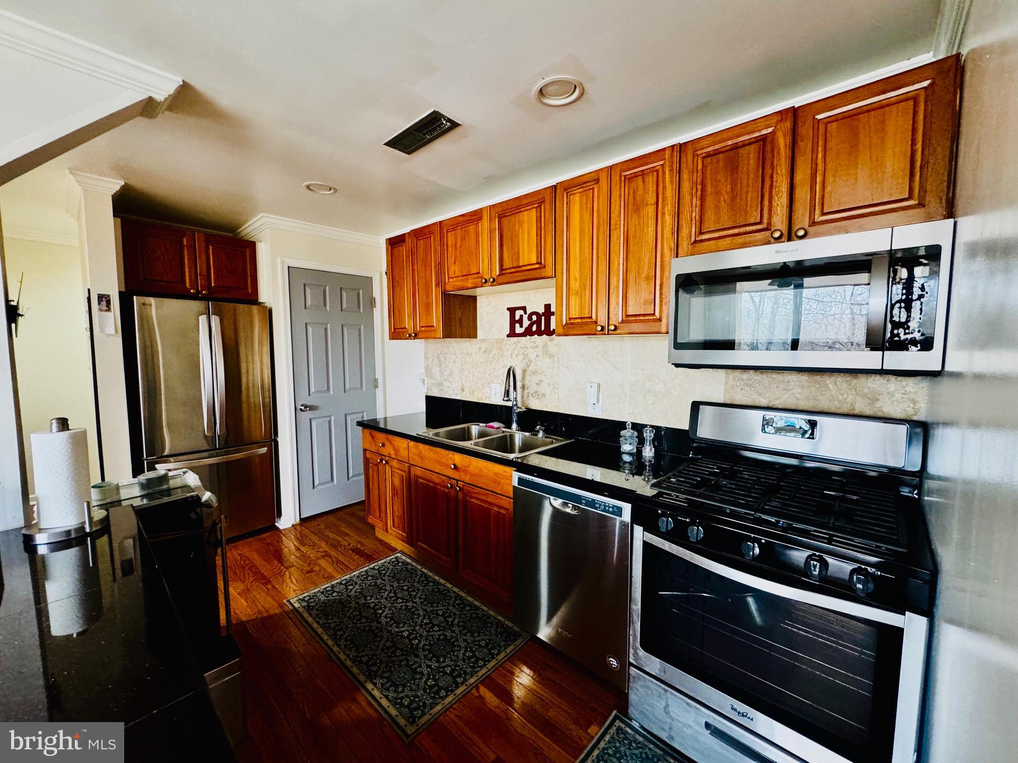 ALEXANDRIA - Residential Lease