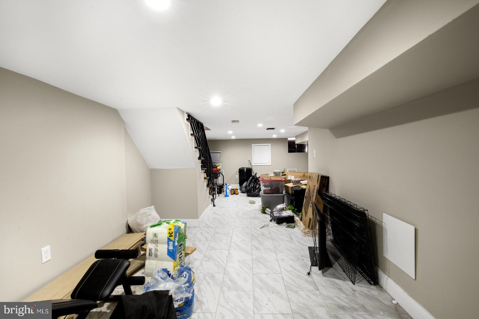 NEWBOLD - Residential Lease