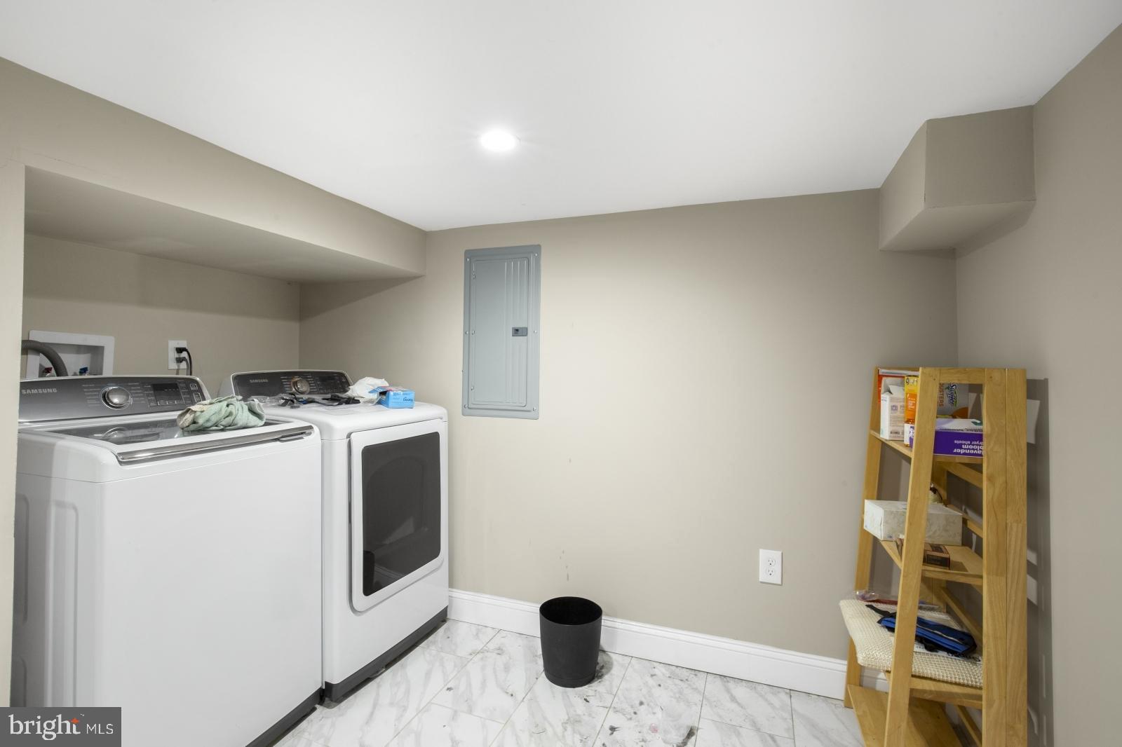 NEWBOLD - Residential Lease