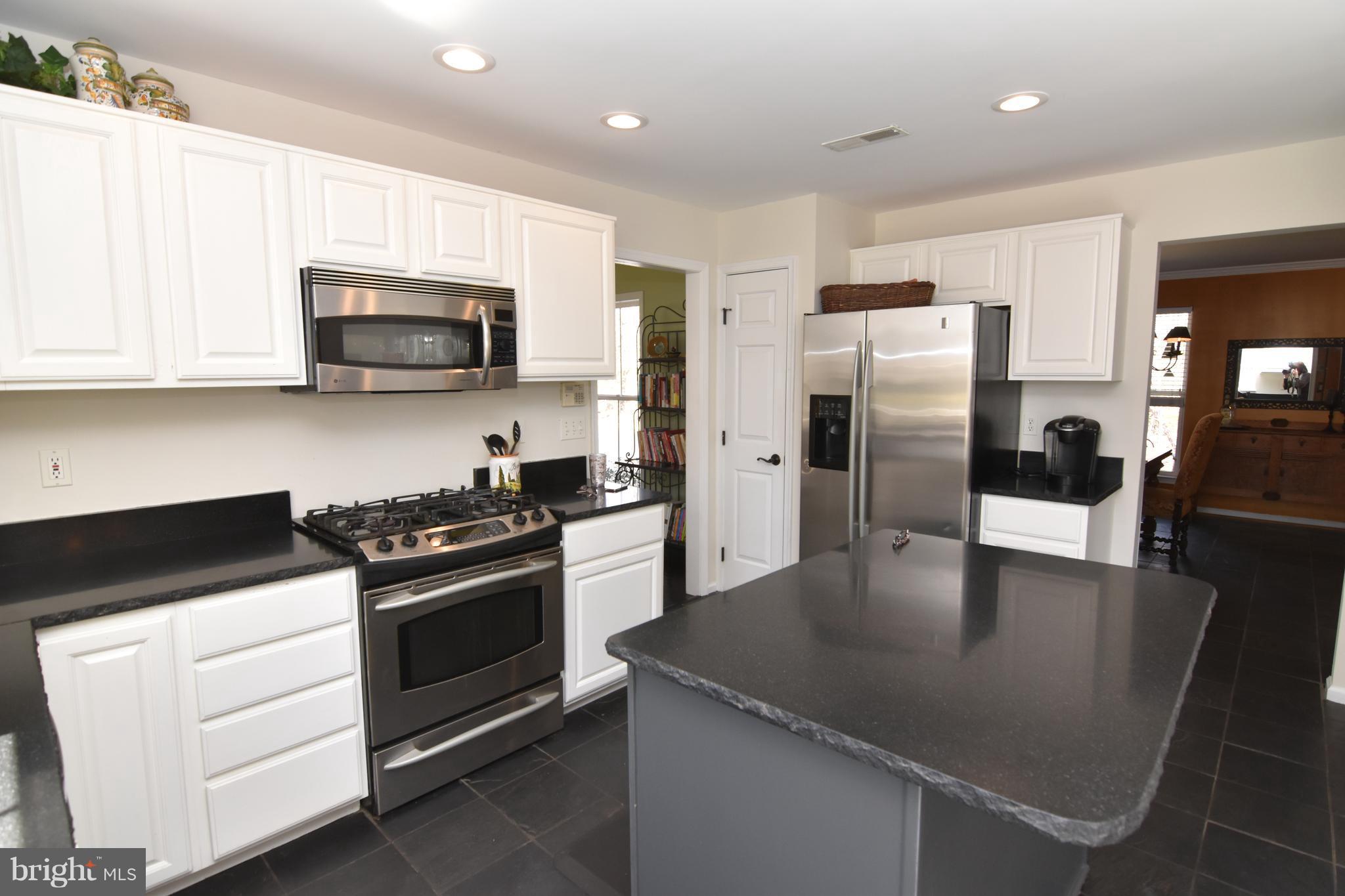 AVENMAR - Residential