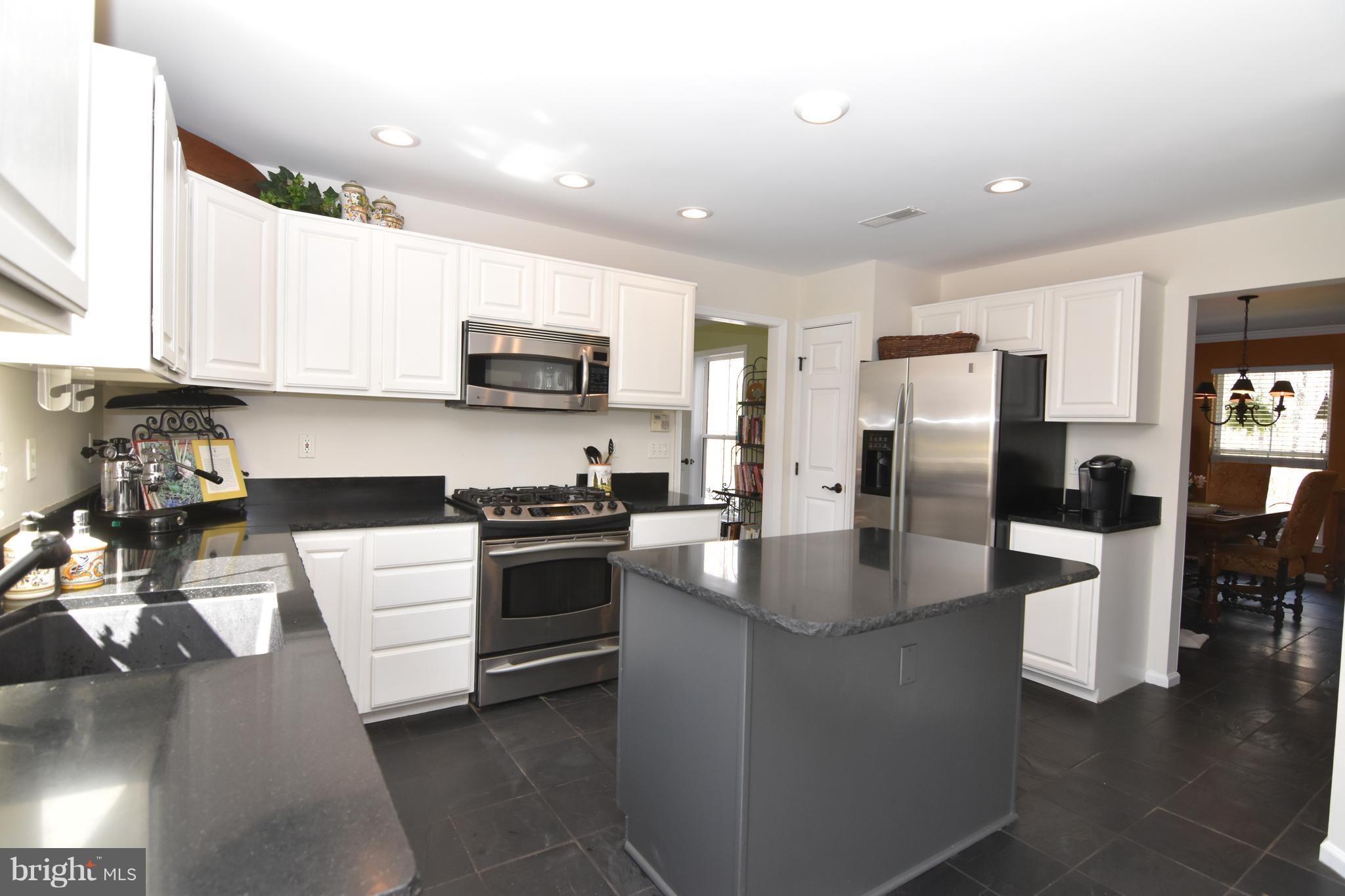 AVENMAR - Residential