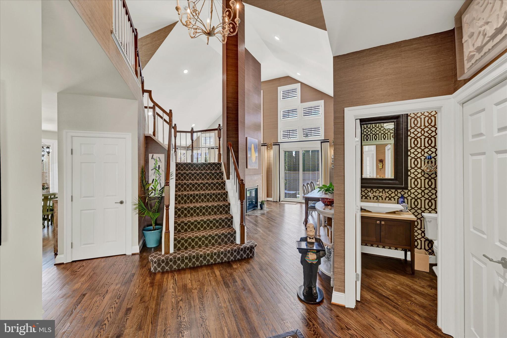 PIKESVILLE - Residential