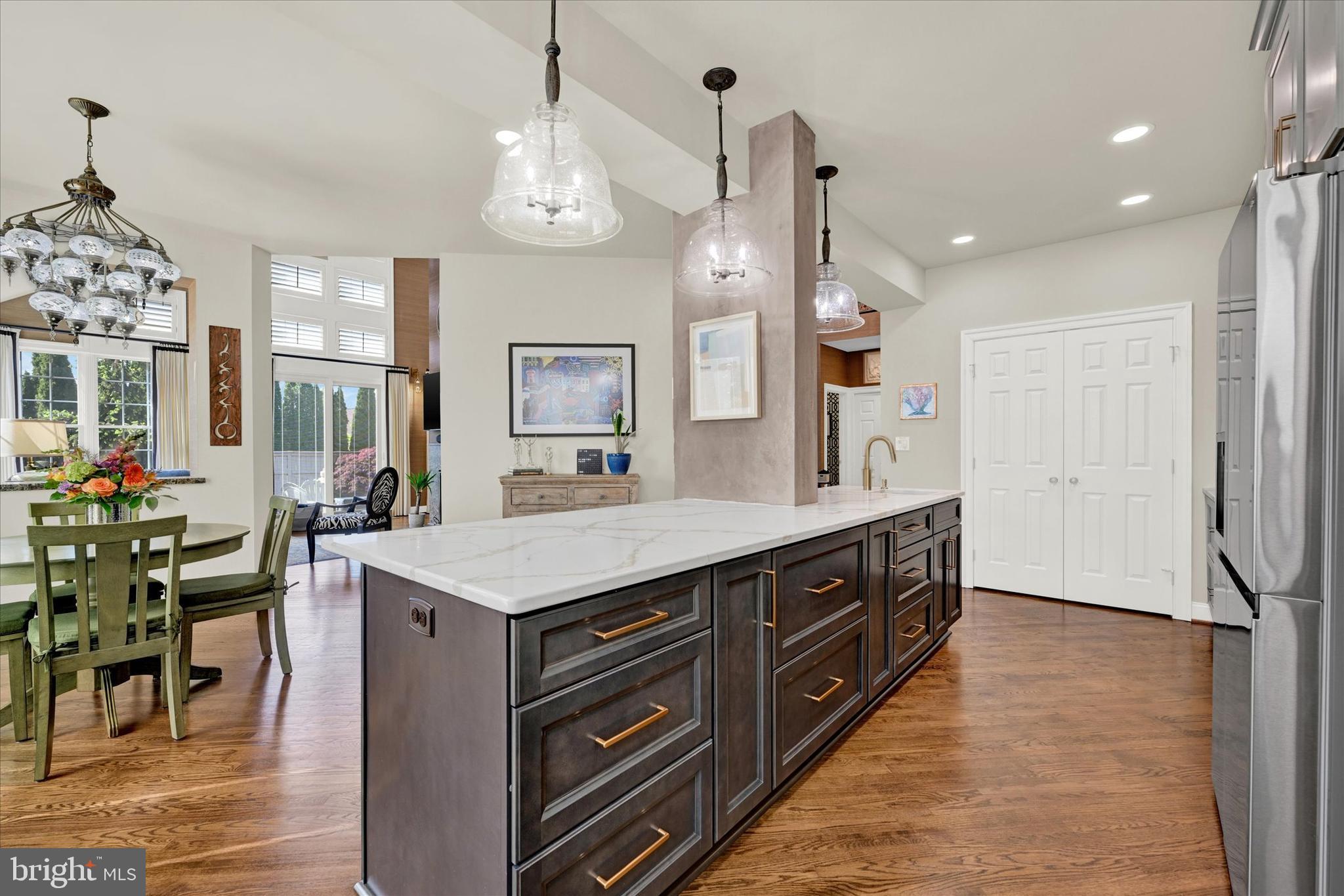 PIKESVILLE - Residential