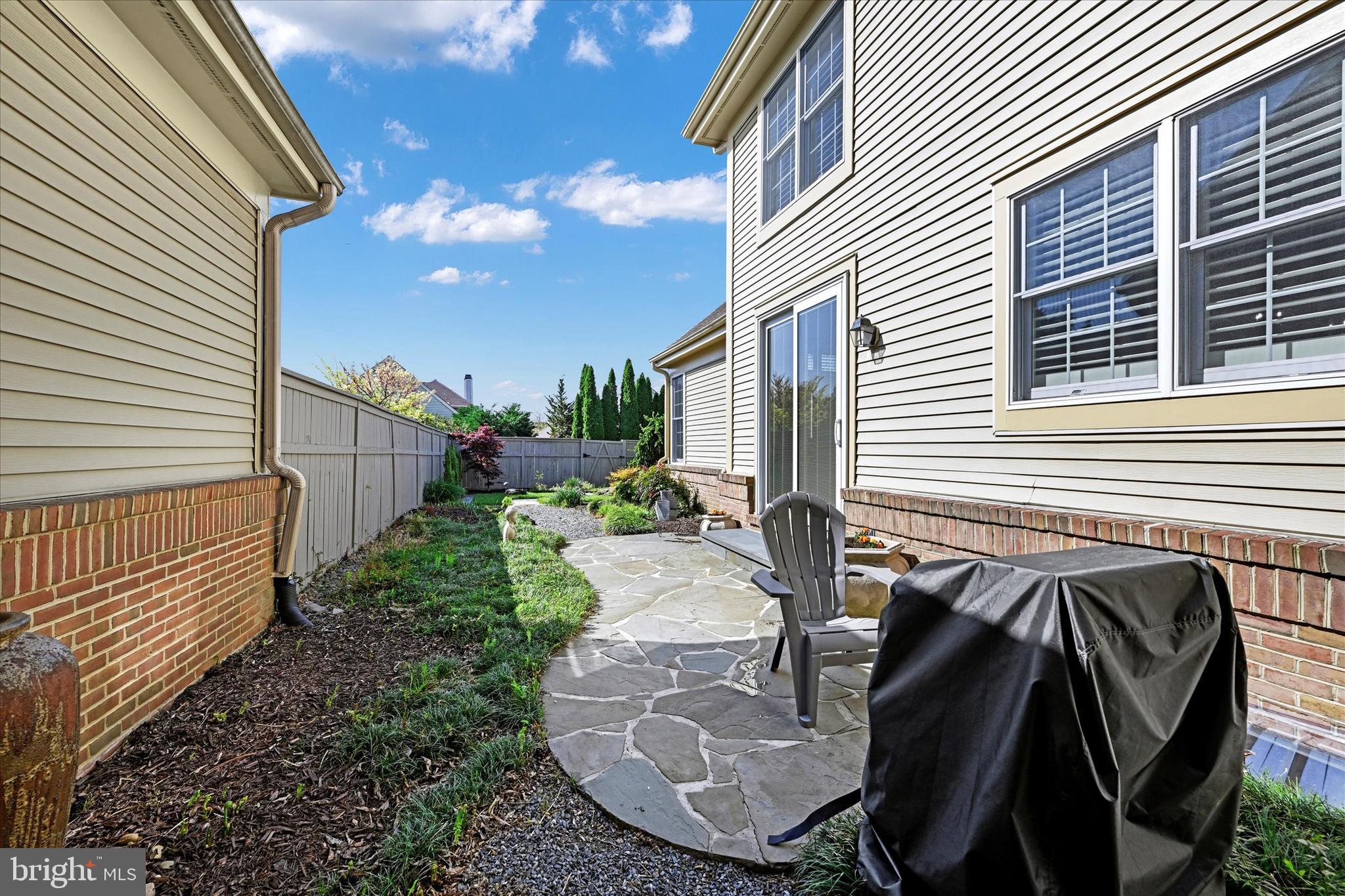 PIKESVILLE - Residential