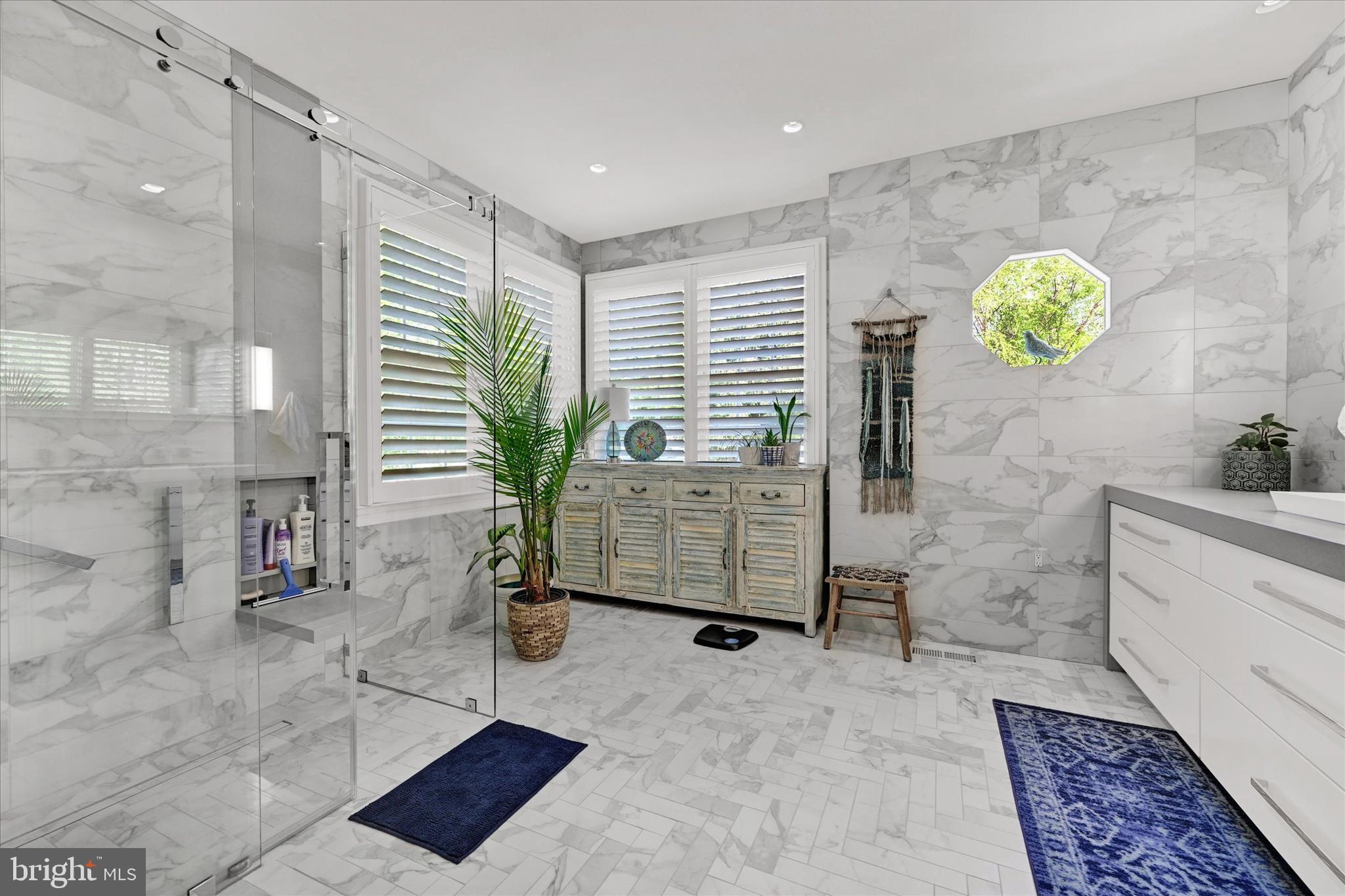 PIKESVILLE - Residential