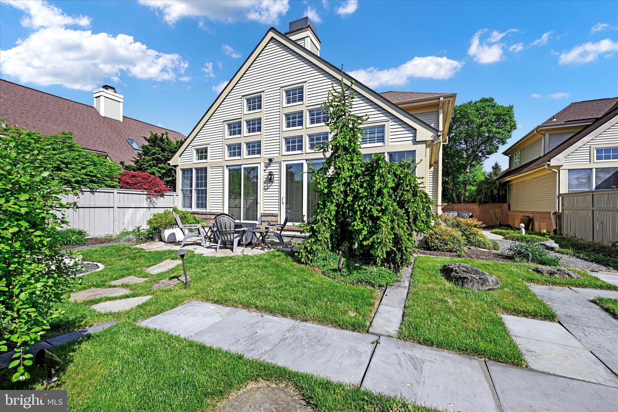 PIKESVILLE - Residential