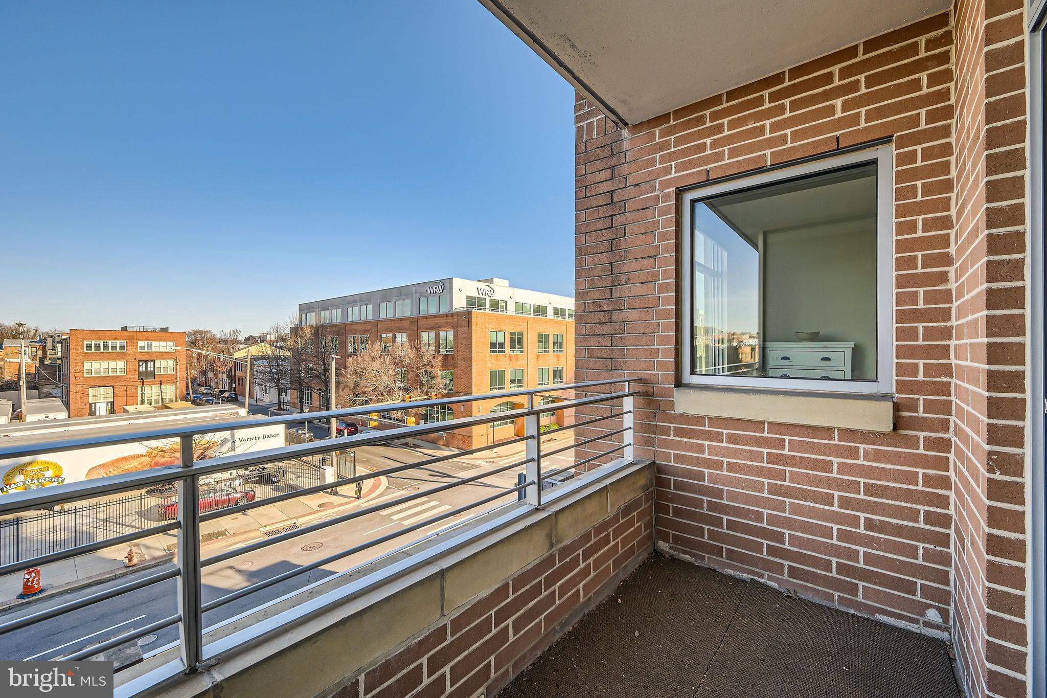 HARBOR EAST - Residential