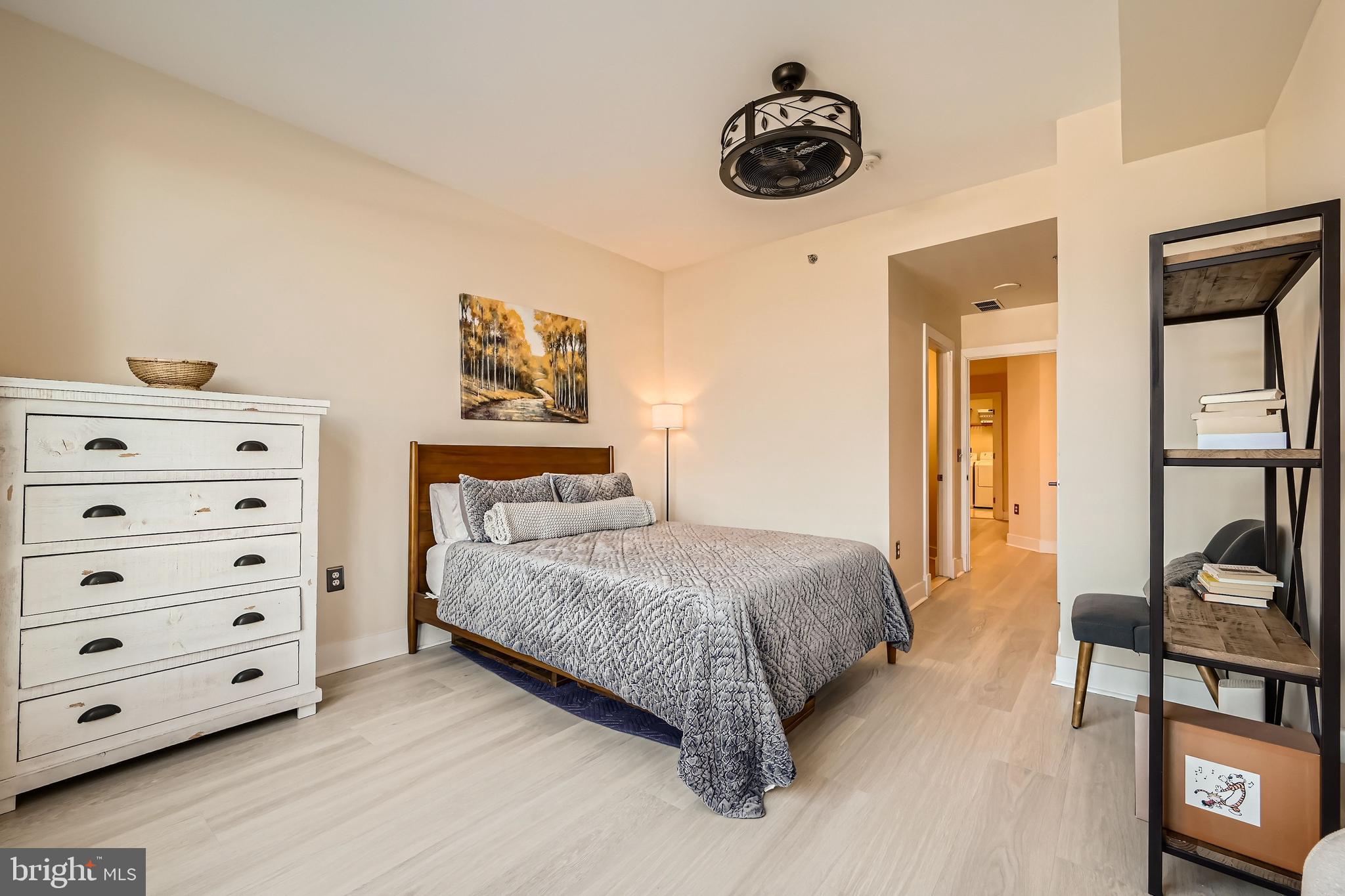 HARBOR EAST - Residential
