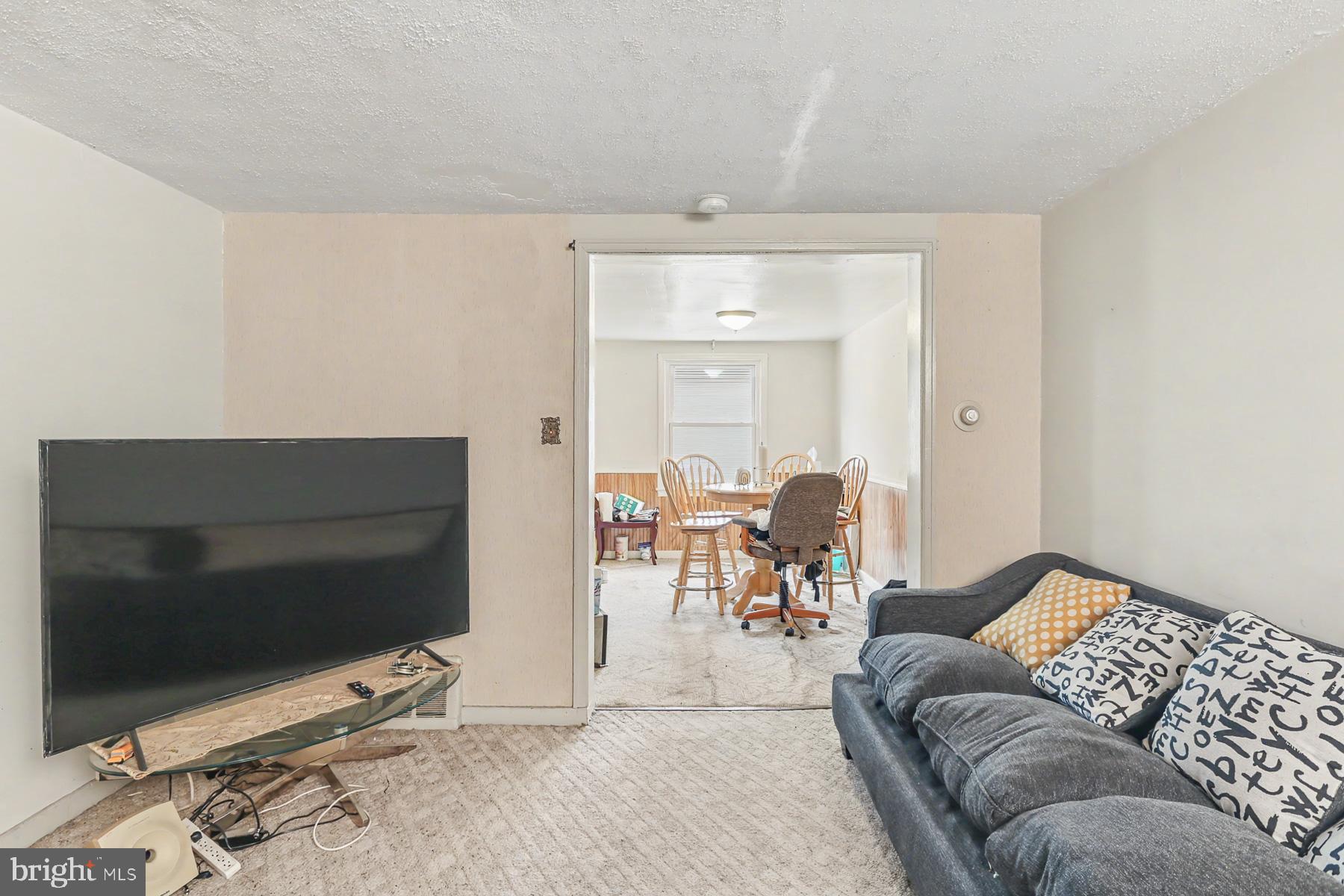 2346 KENSINGTON STREET