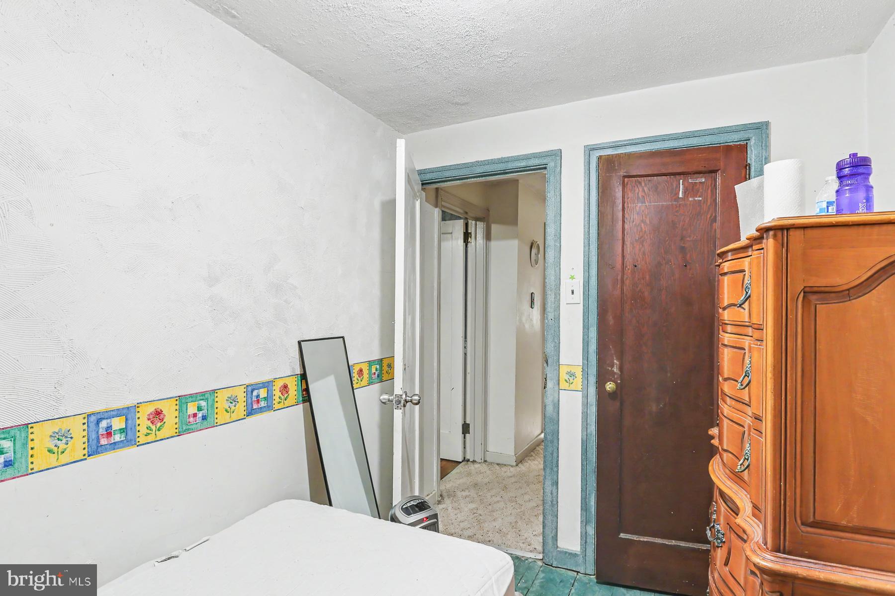 MELROSE GARDENS - Residential