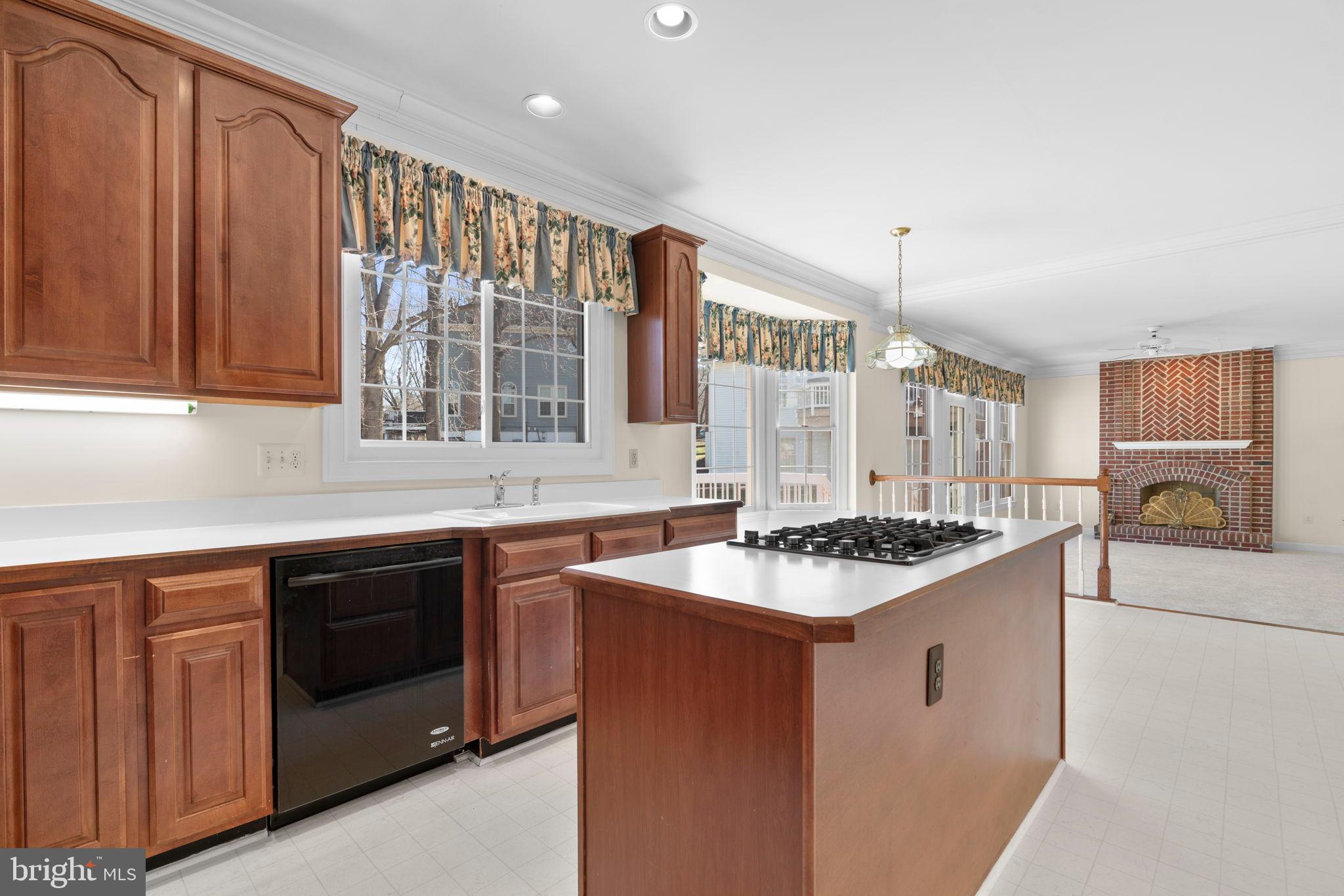 JAMES CREEK - Residential