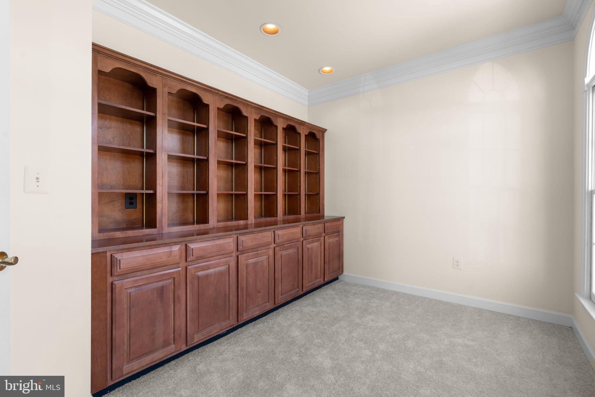 JAMES CREEK - Residential