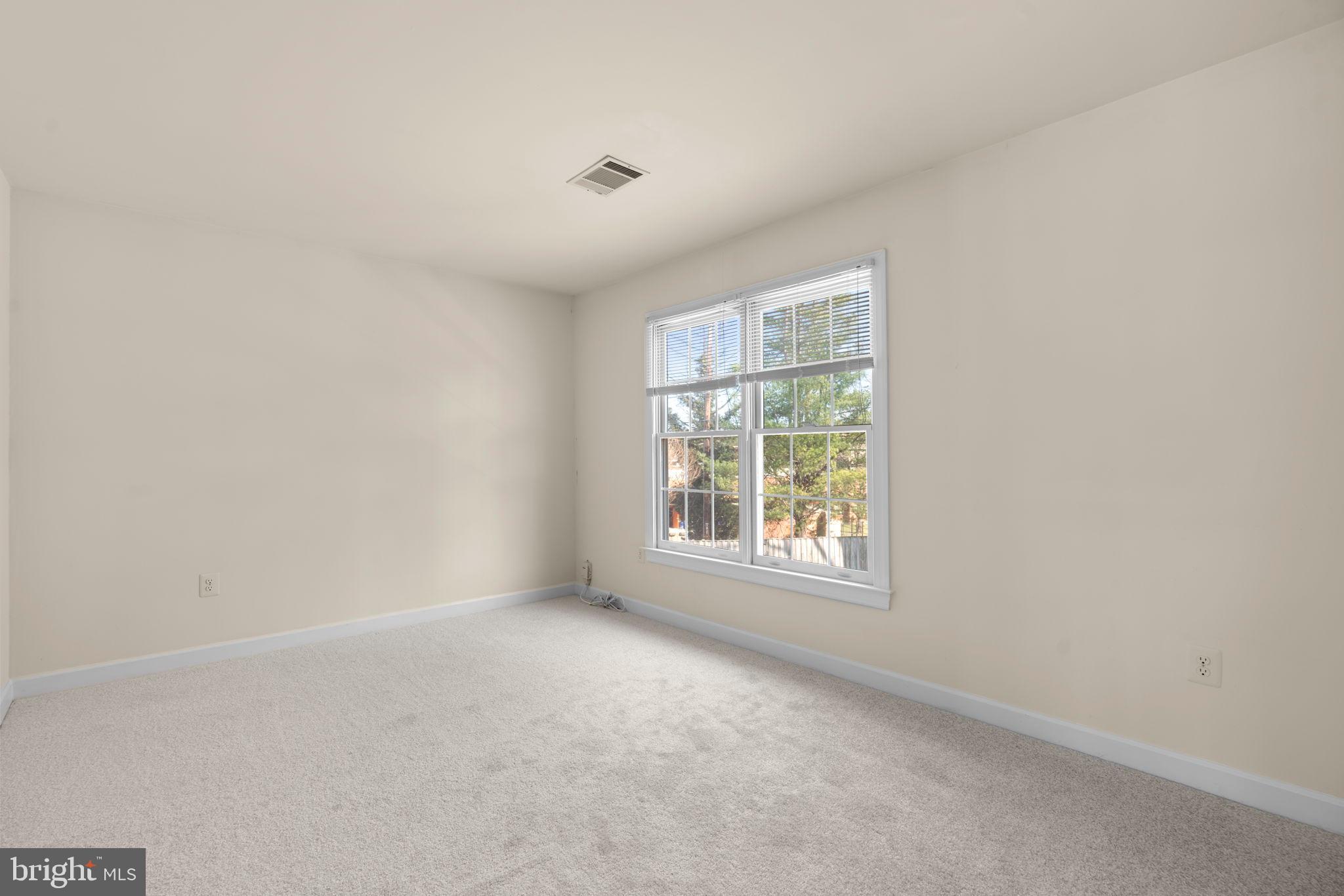 JAMES CREEK - Residential