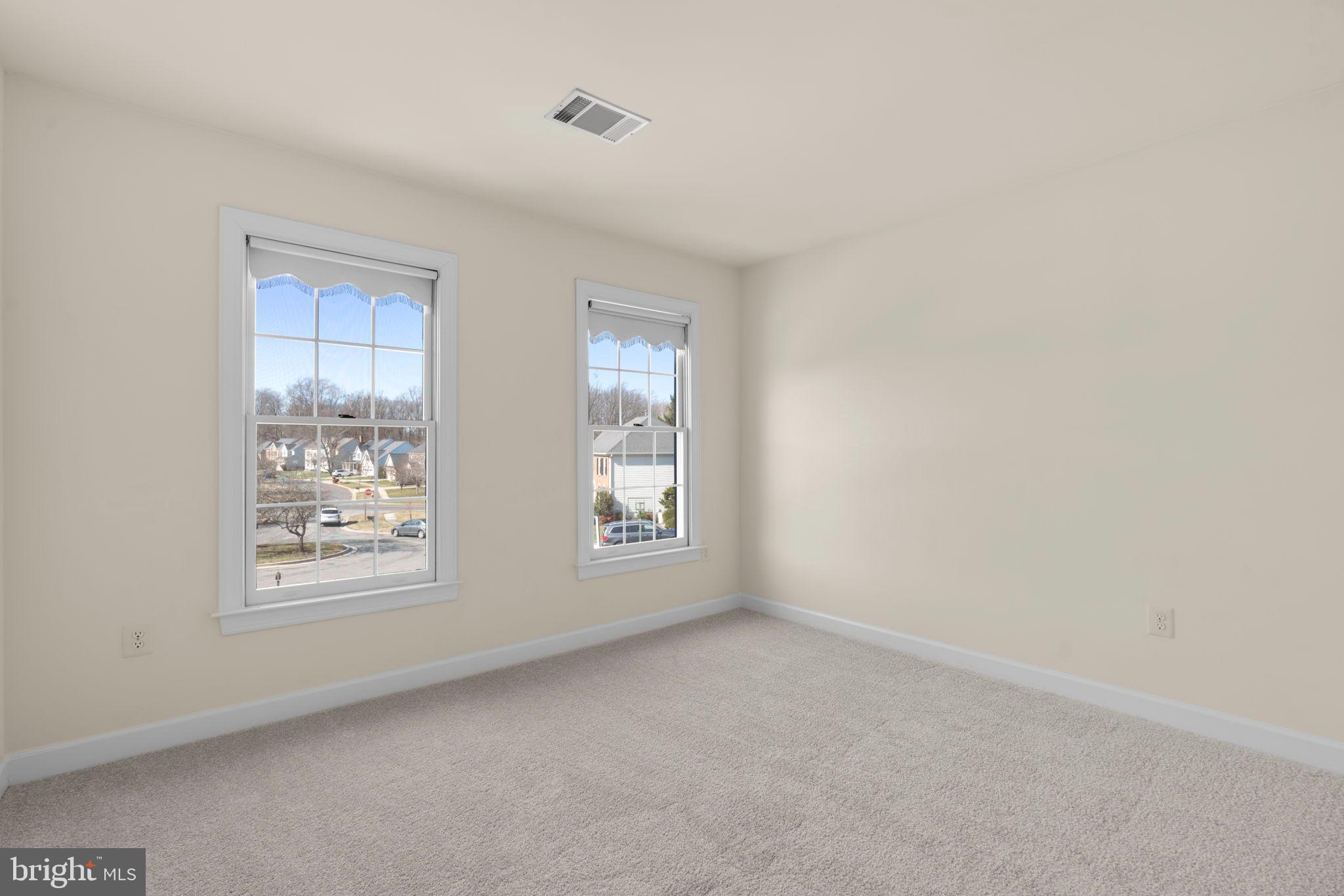 JAMES CREEK - Residential