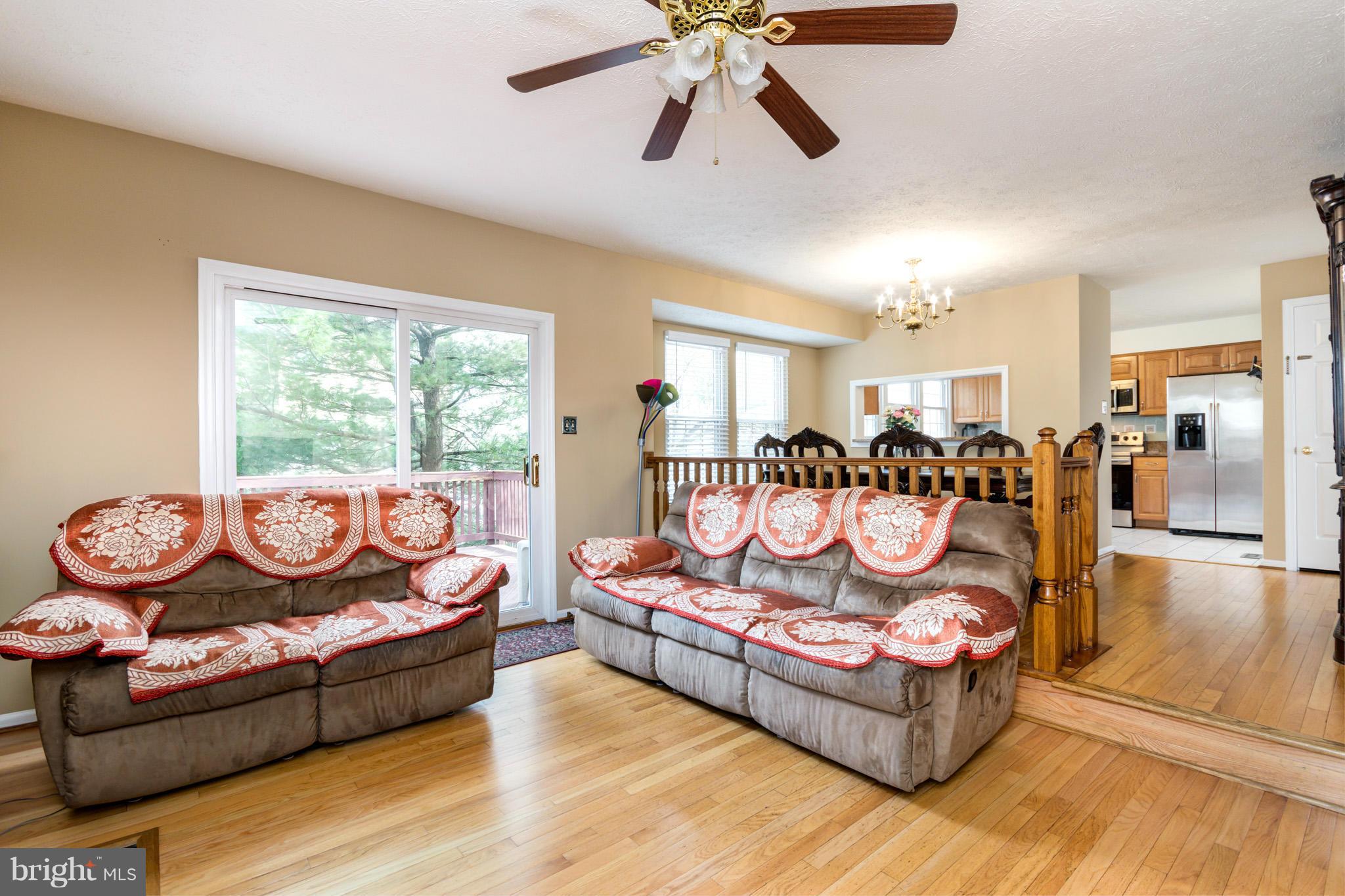 VALLEY STREAM ESTATES - Residential