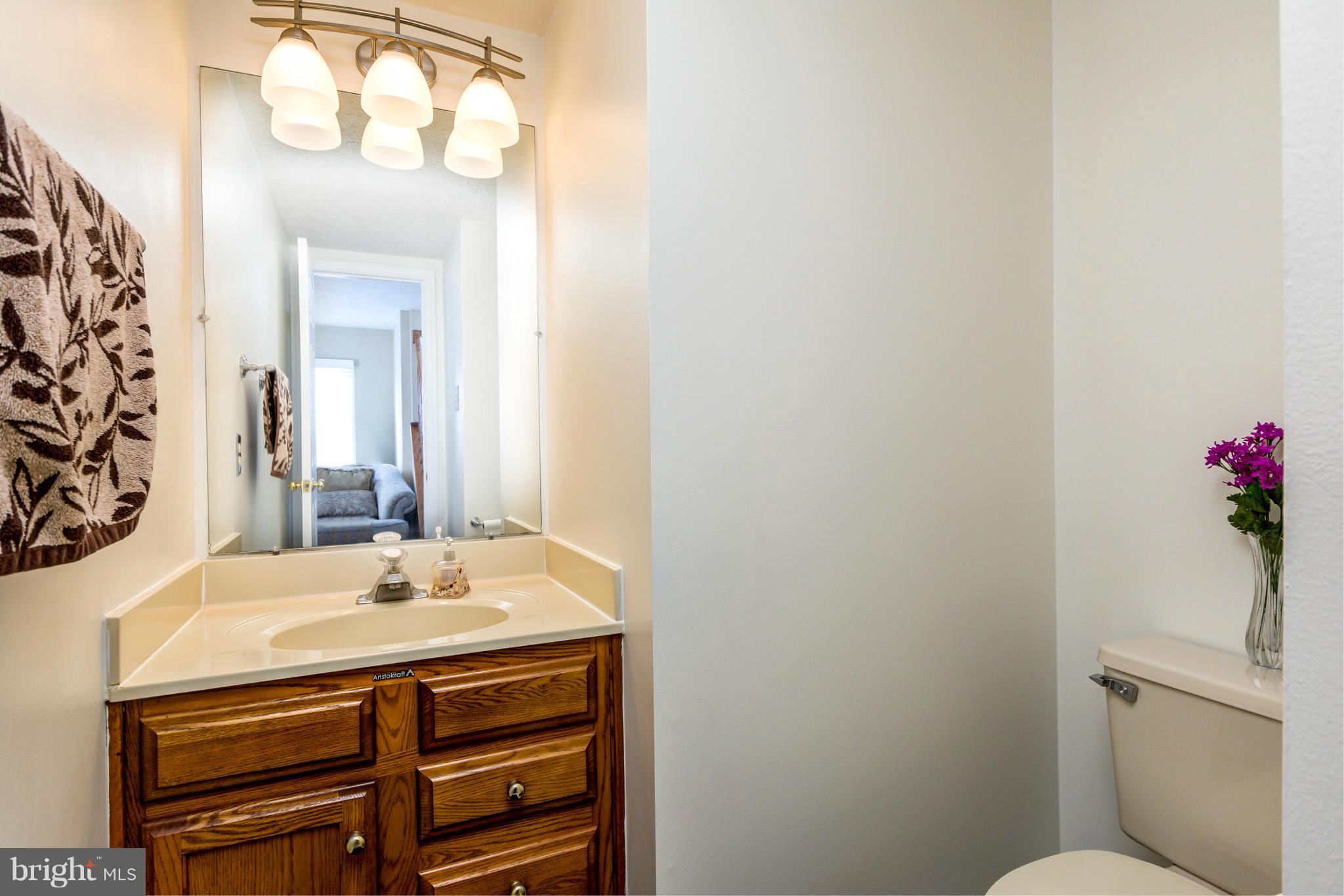 VALLEY STREAM ESTATES - Residential