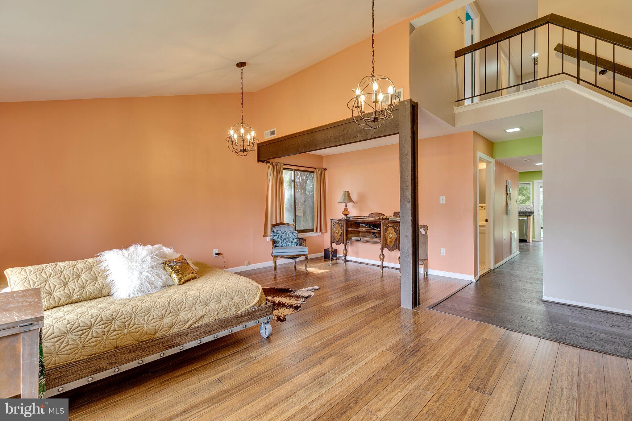 POINTER RIDGE - Residential