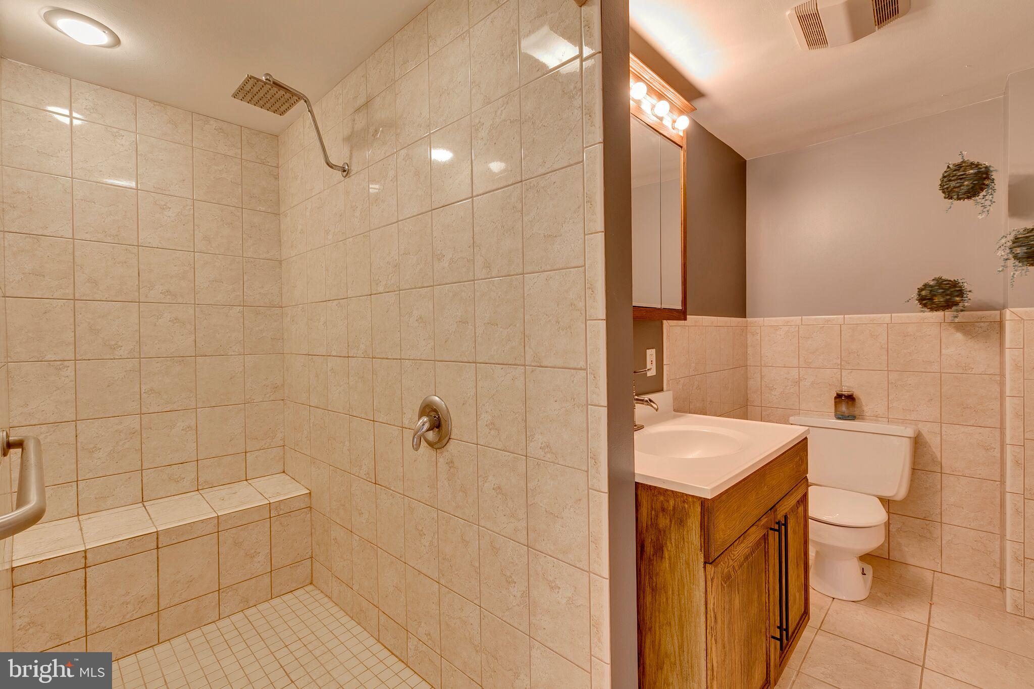 POINTER RIDGE - Residential
