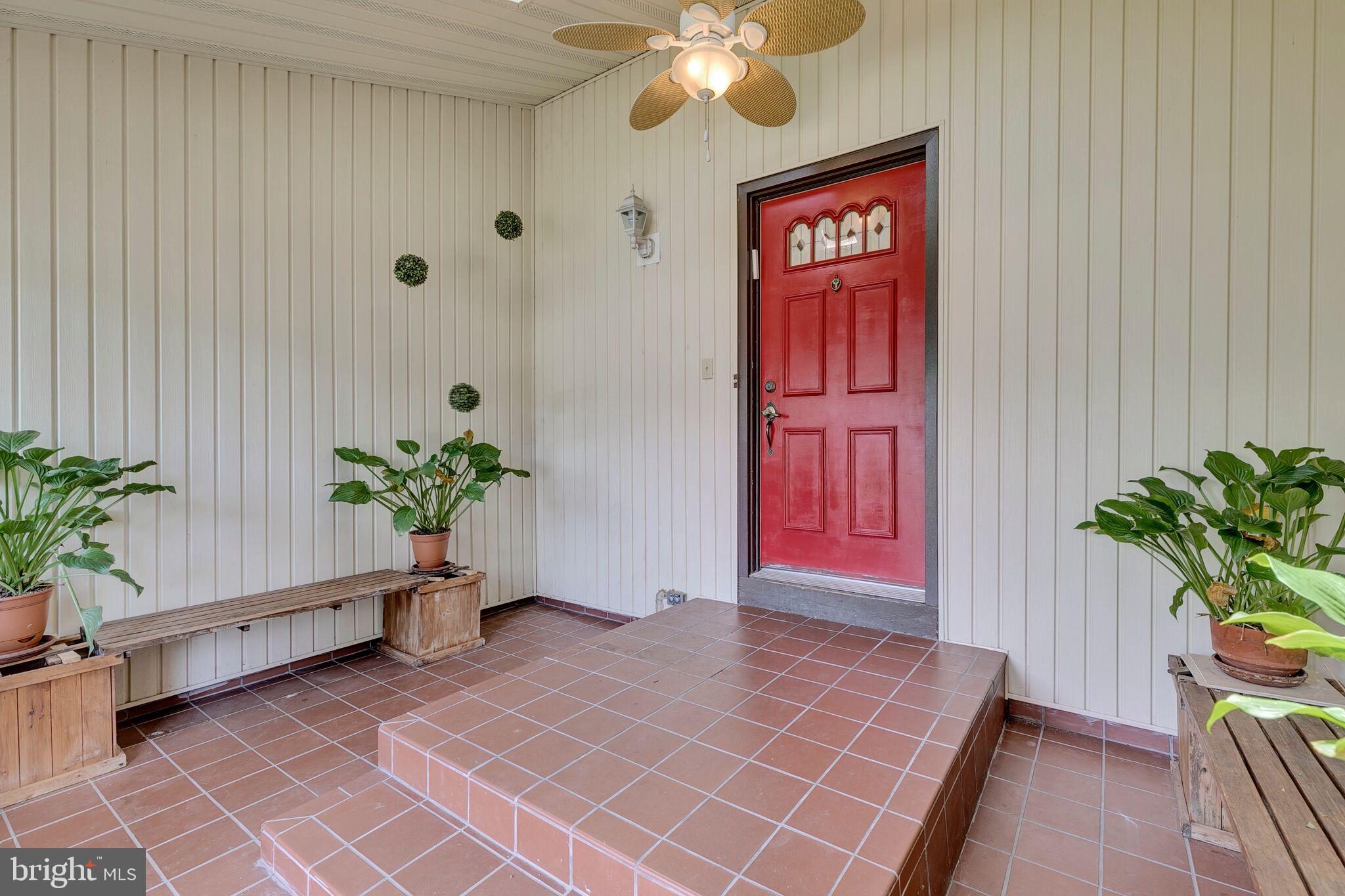 POINTER RIDGE - Residential