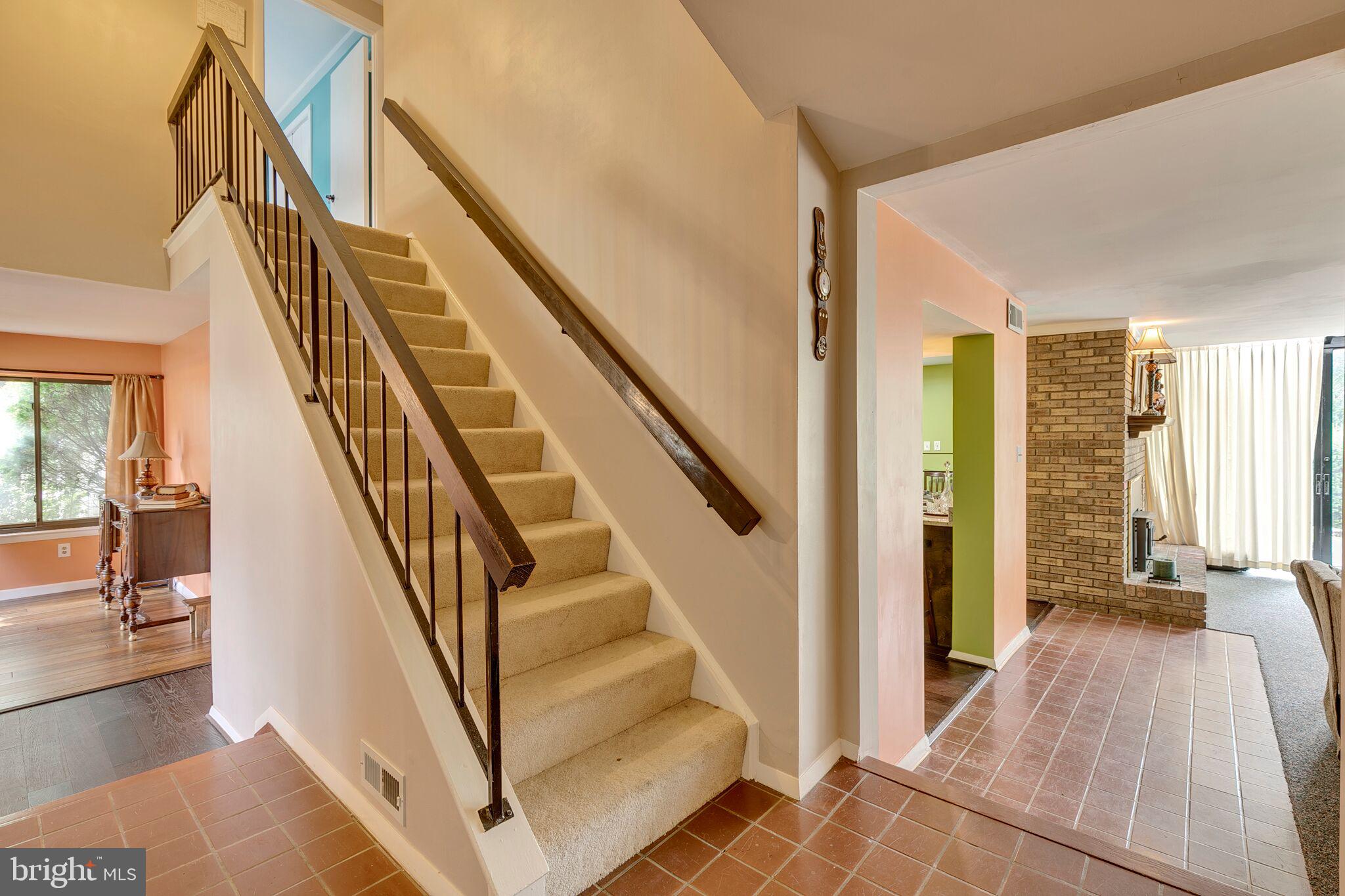 POINTER RIDGE - Residential