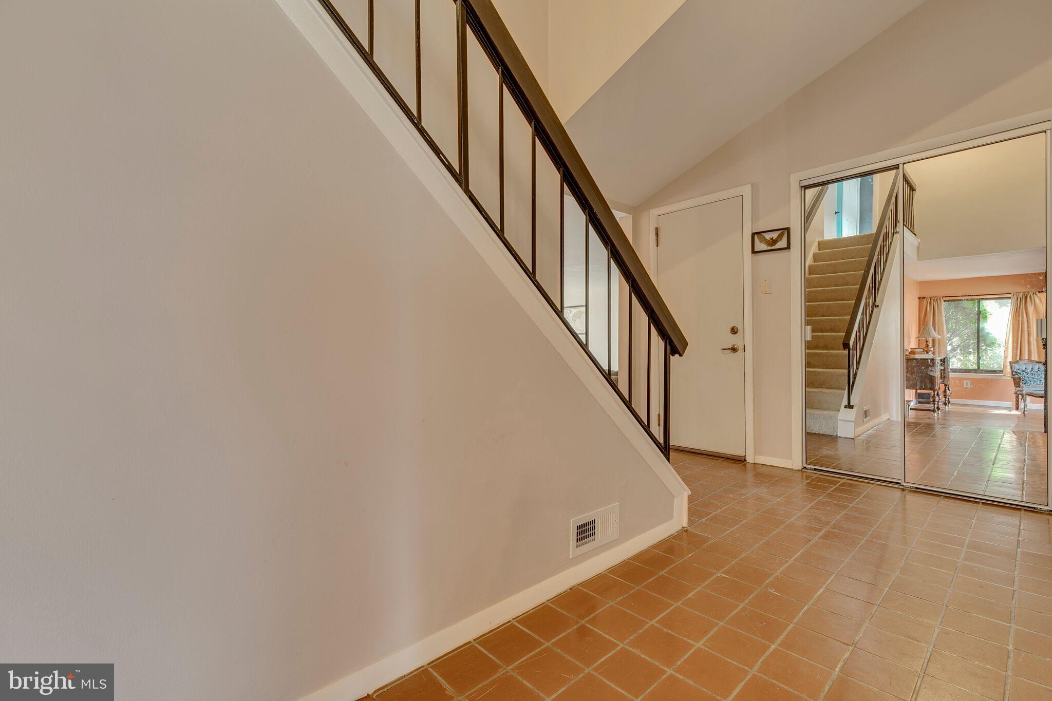 POINTER RIDGE - Residential