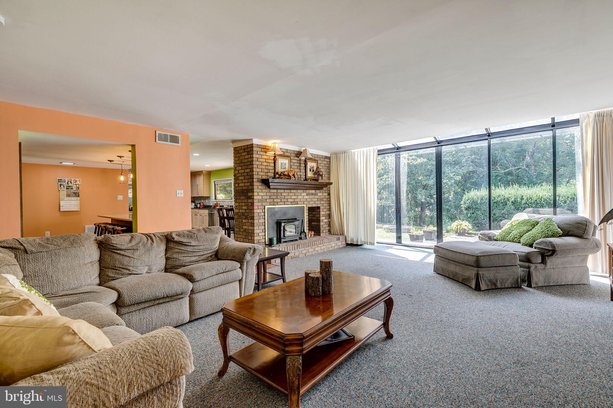 POINTER RIDGE - Residential