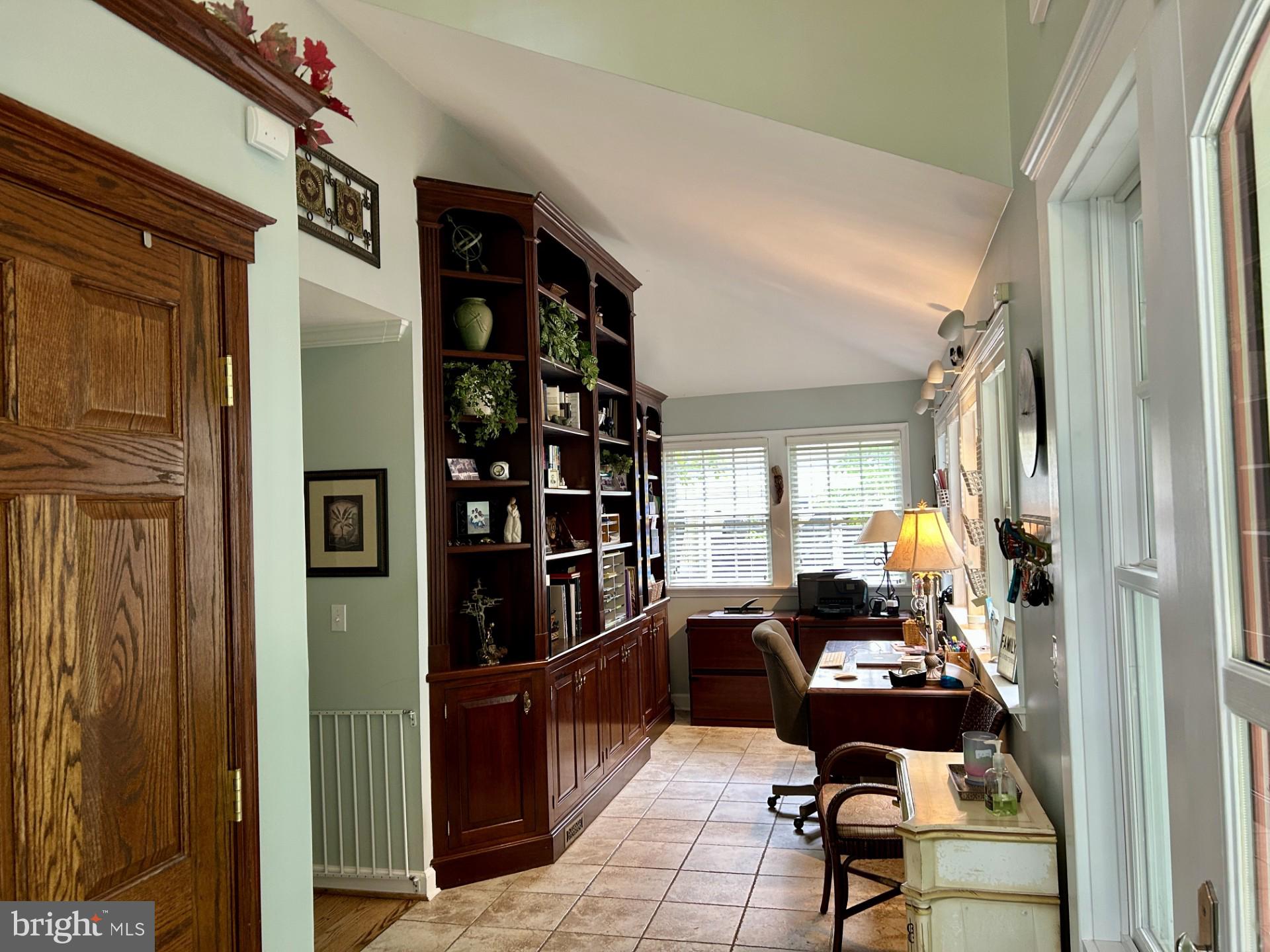 LAKELAND - Residential