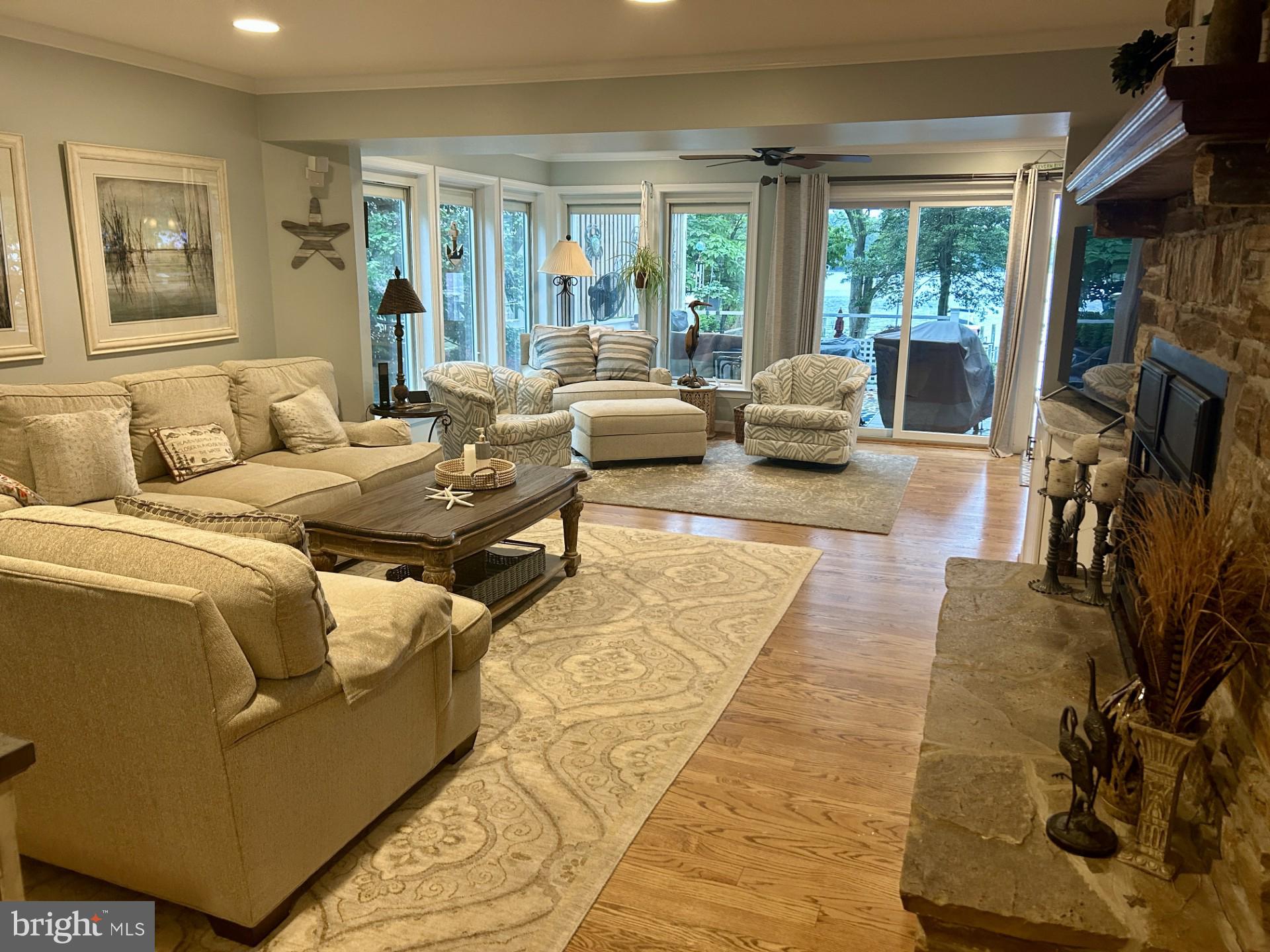 LAKELAND - Residential