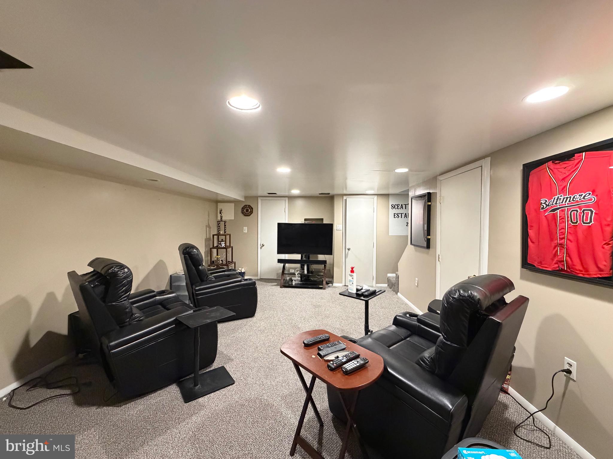 ARLINGTON - Residential