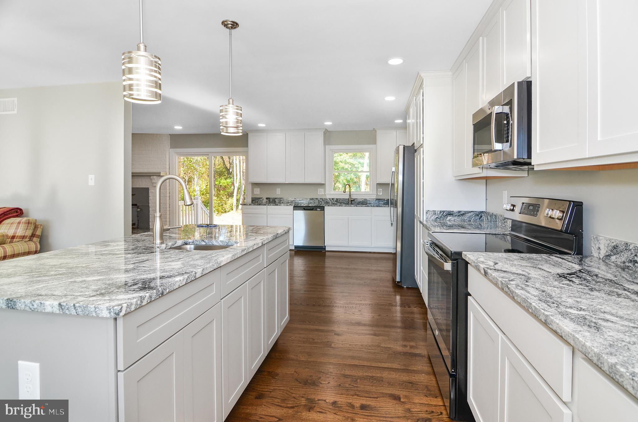 HAMPSTEAD - Residential