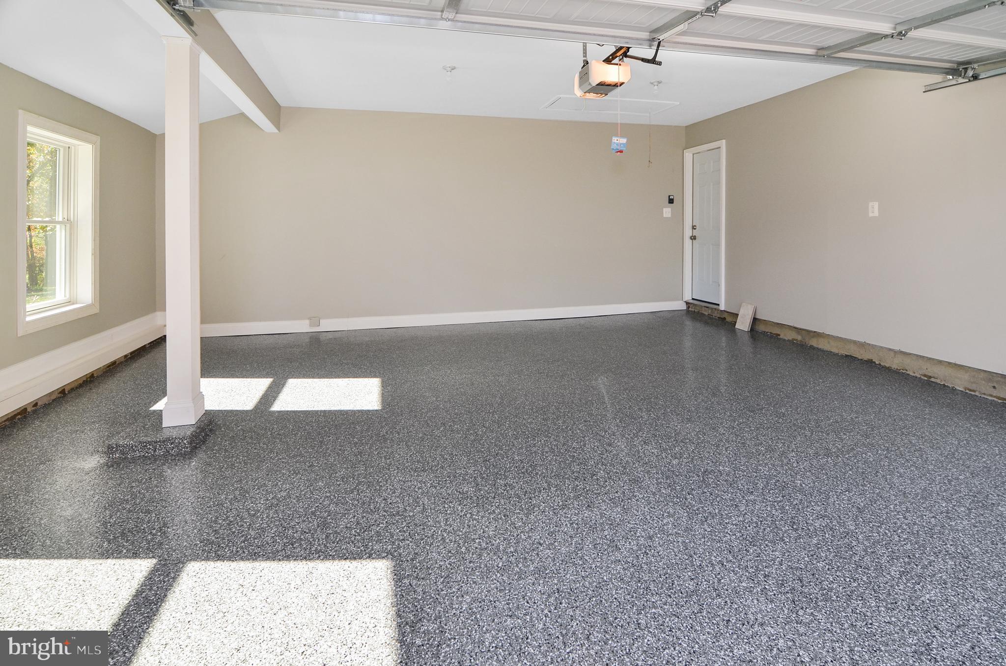 HAMPSTEAD - Residential