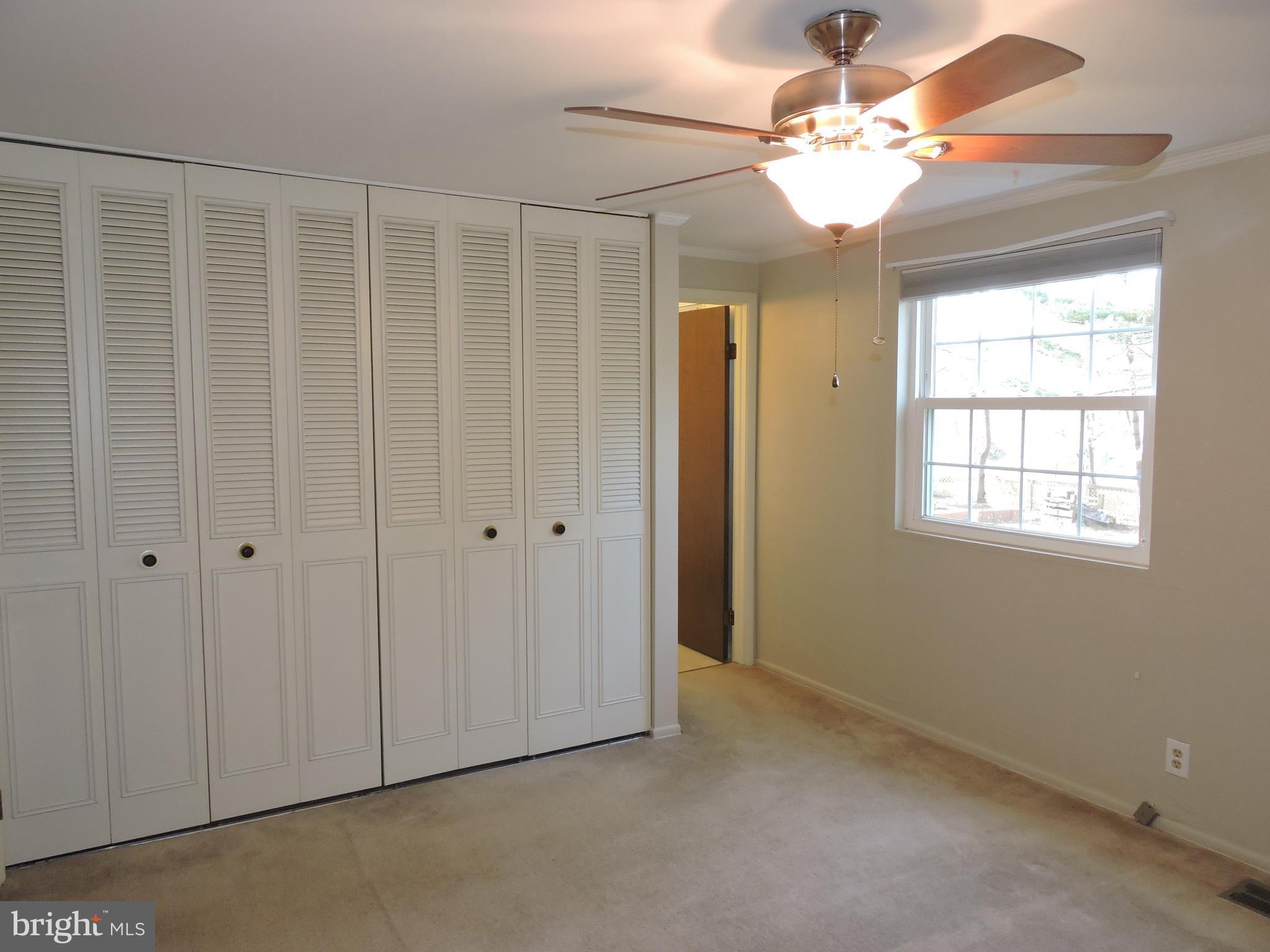 WARR LAKES - Residential Lease