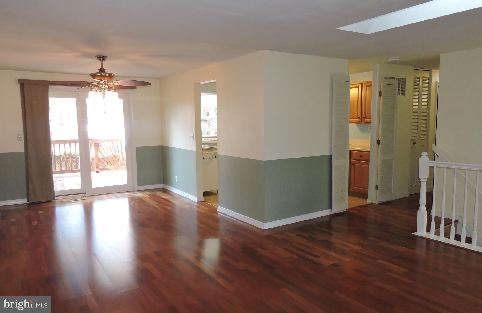 WARR LAKES - Residential Lease