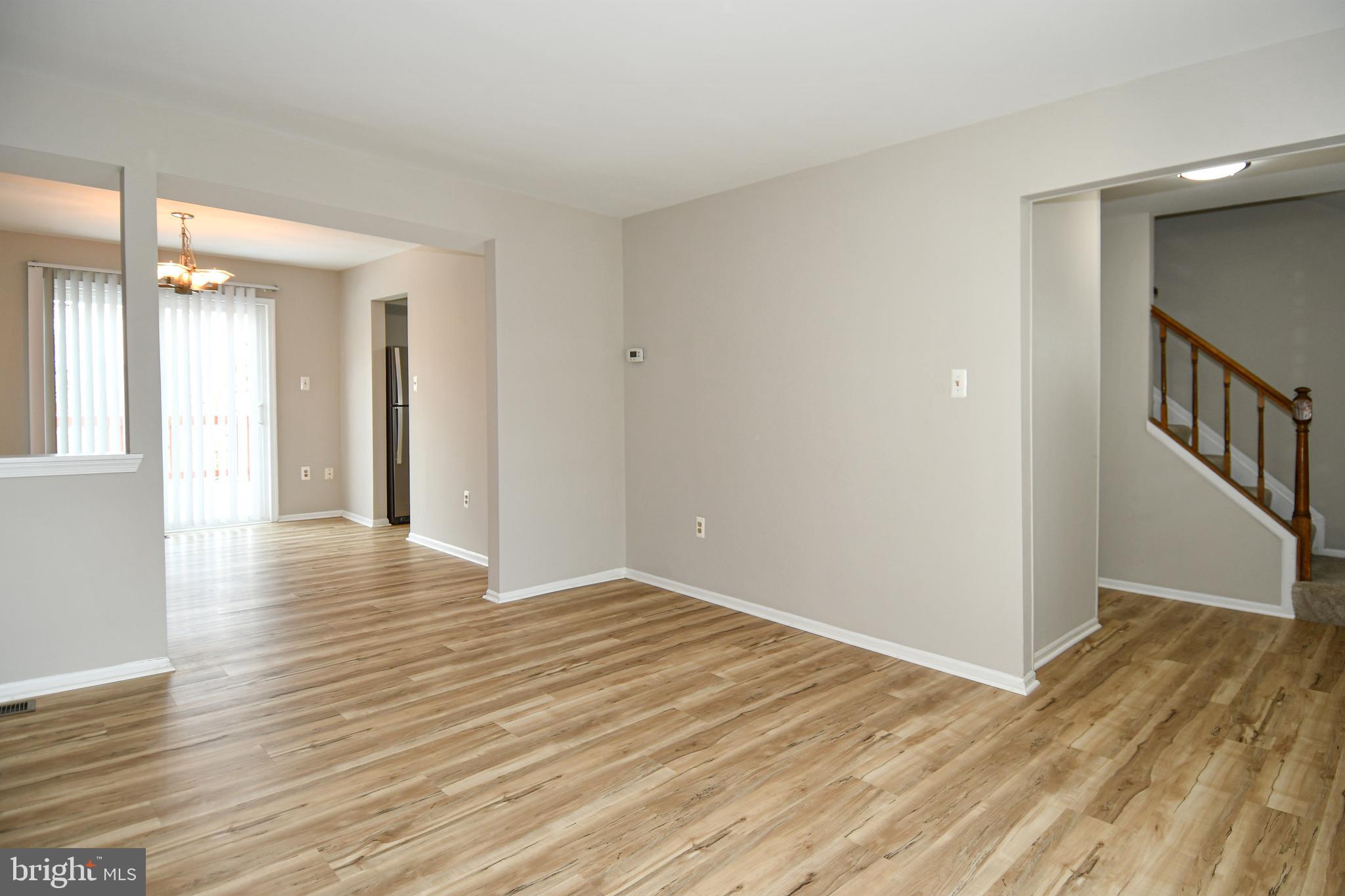 LAKE RIDGE - Residential