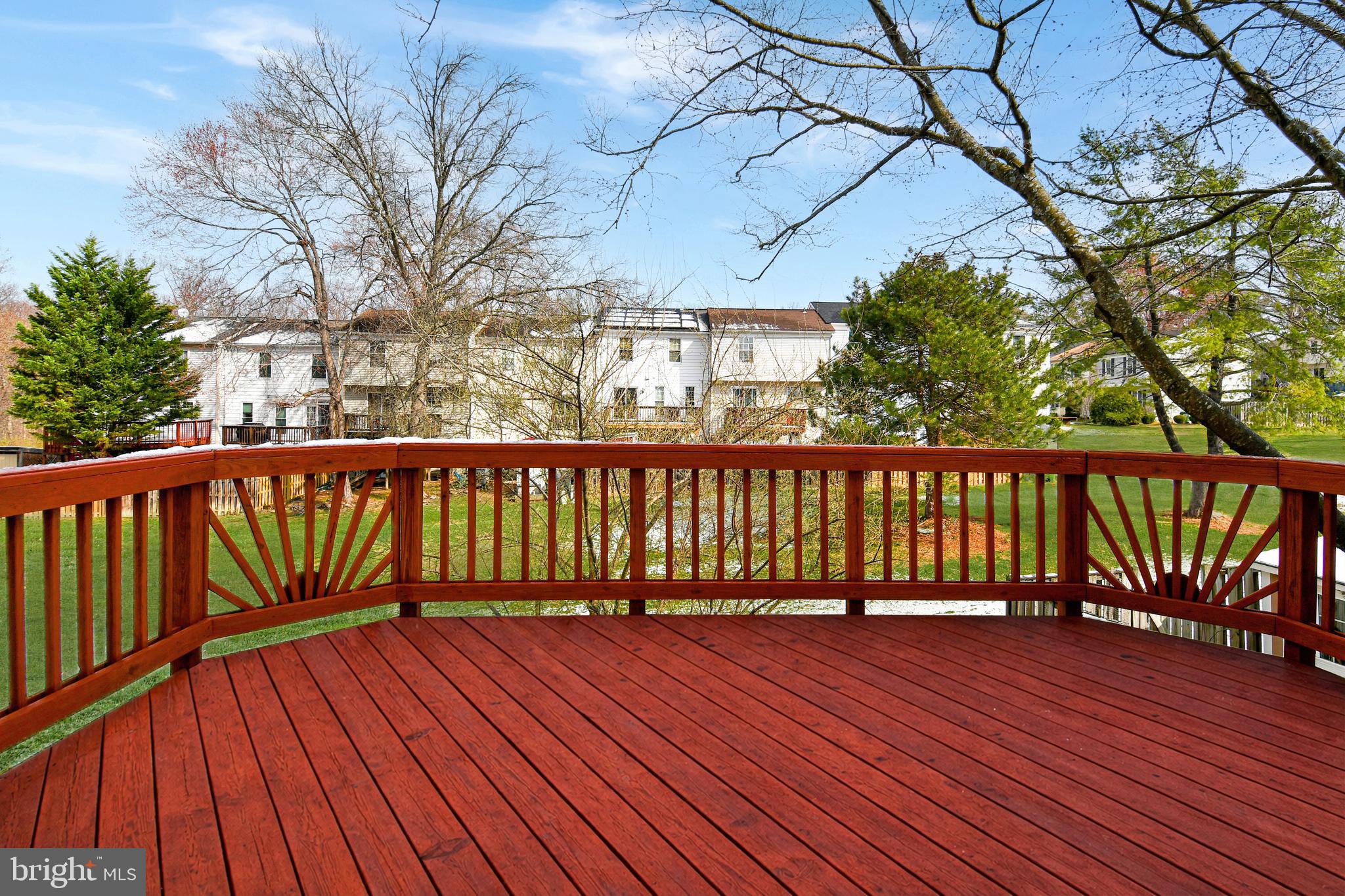 LAKE RIDGE - Residential