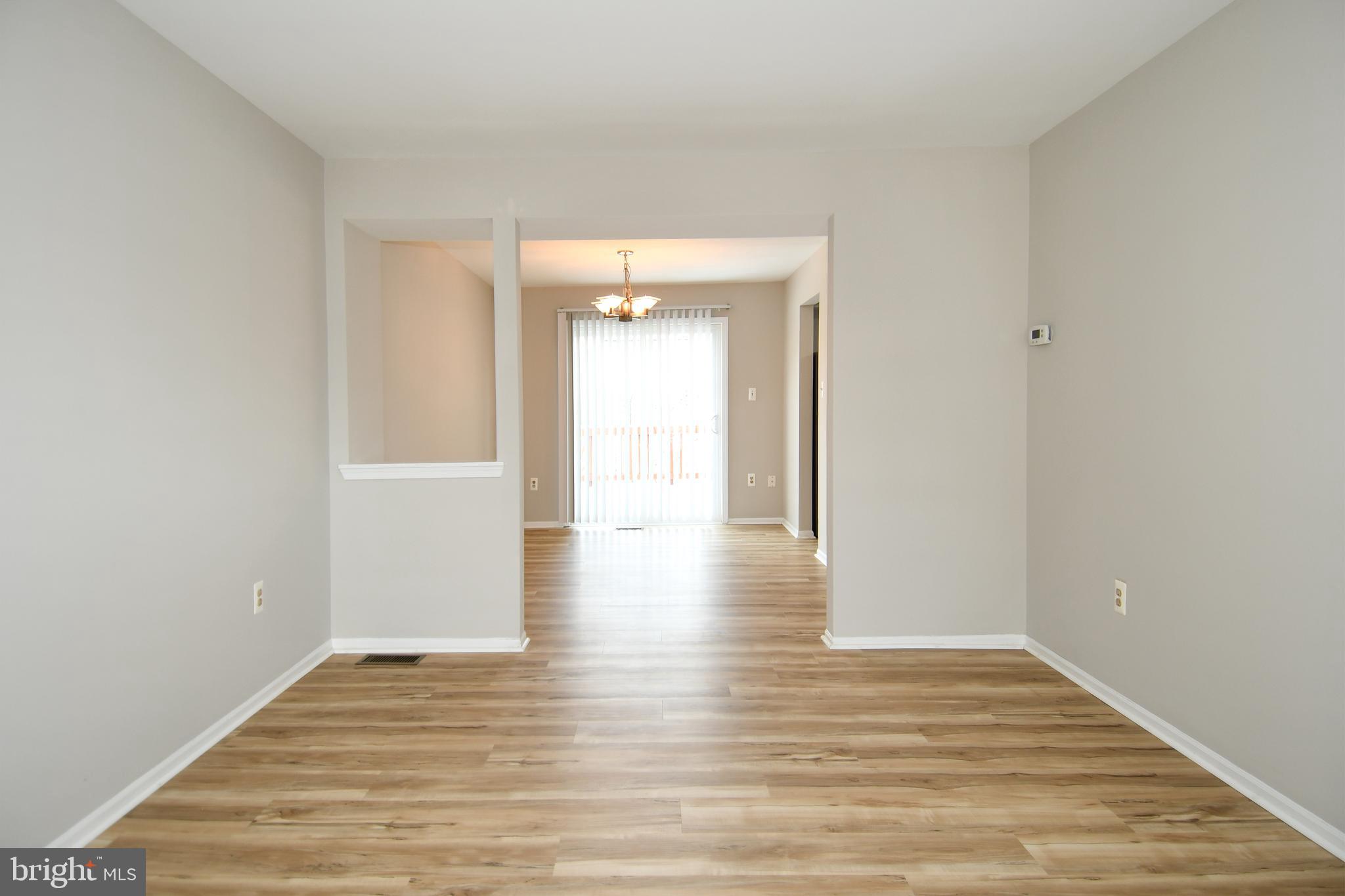 LAKE RIDGE - Residential