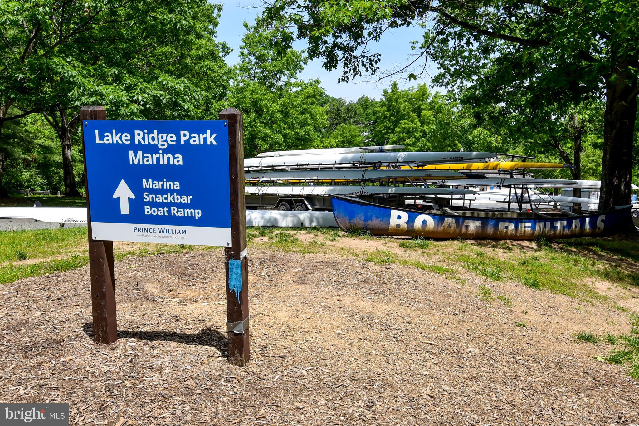 LAKE RIDGE - Residential