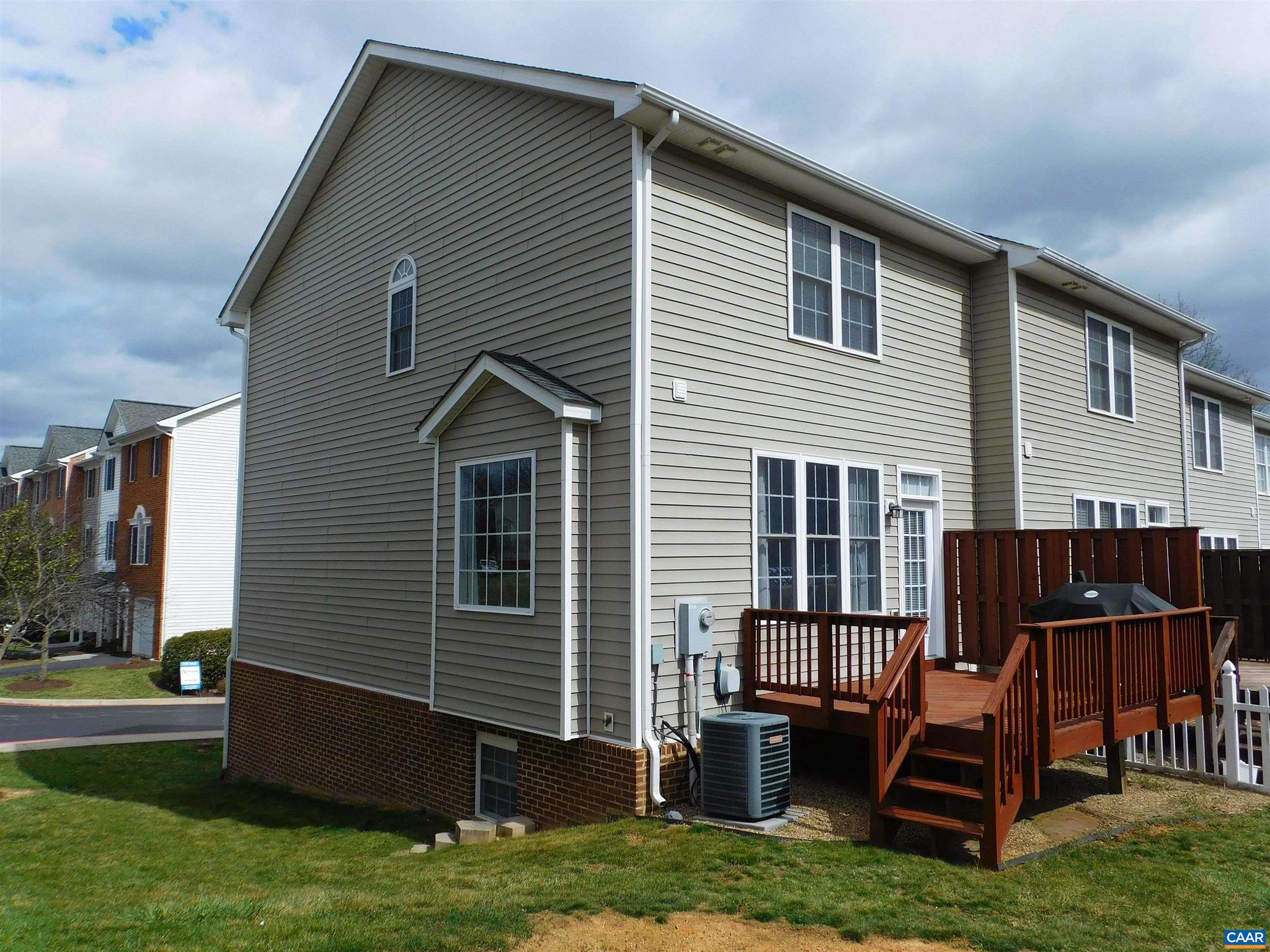 TAYLOR SPRINGS - Residential Lease