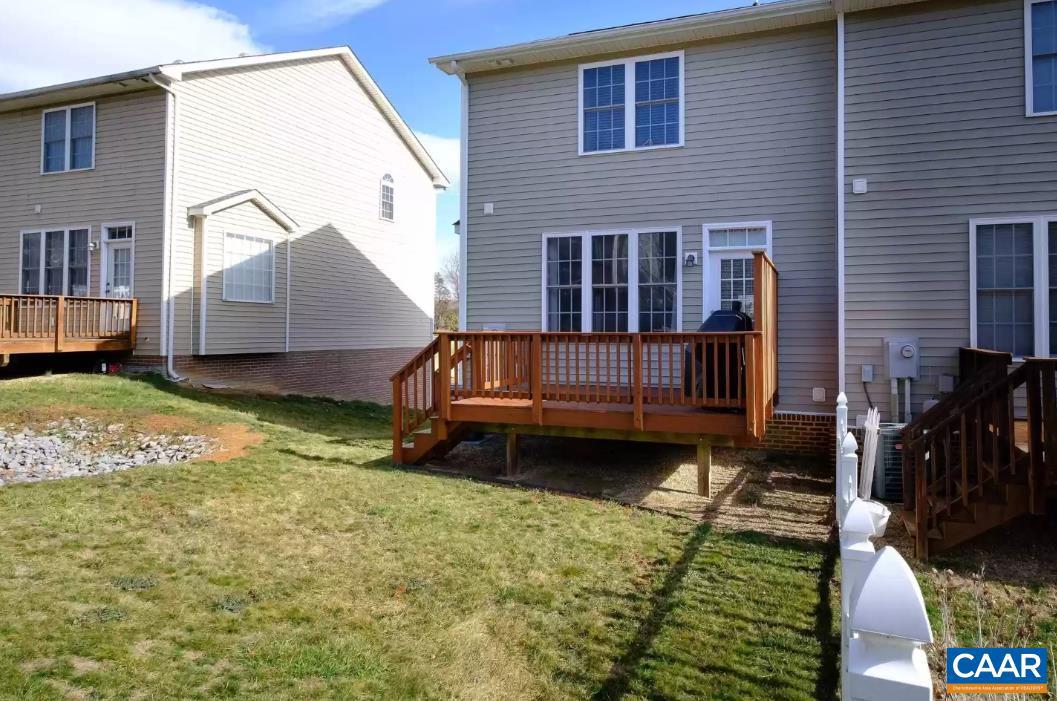 TAYLOR SPRINGS - Residential Lease