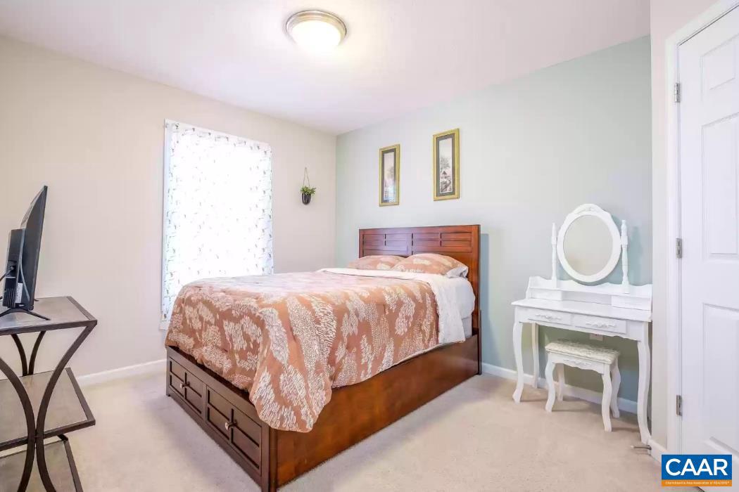 TAYLOR SPRINGS - Residential Lease