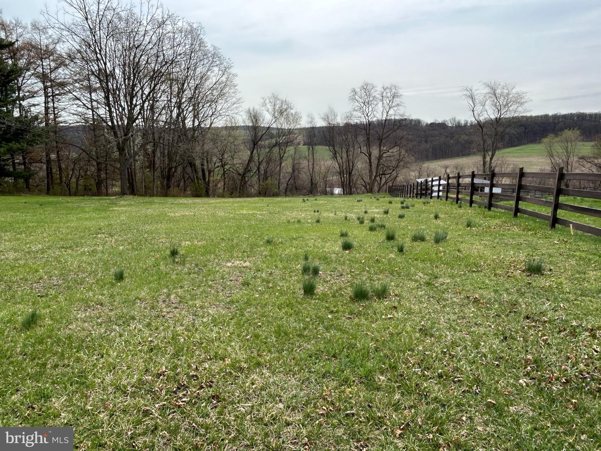 LOGANVILLE - Residential