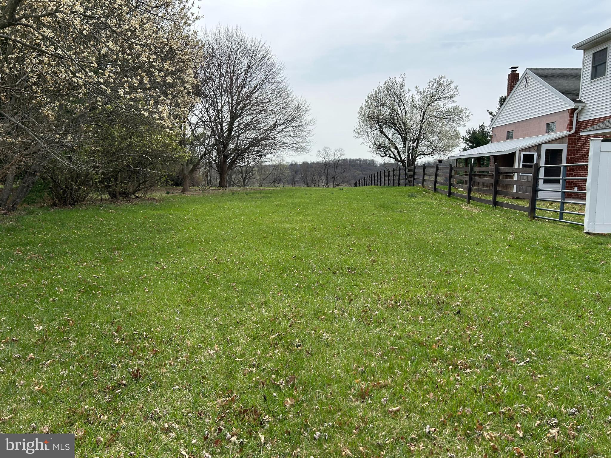 LOGANVILLE - Residential