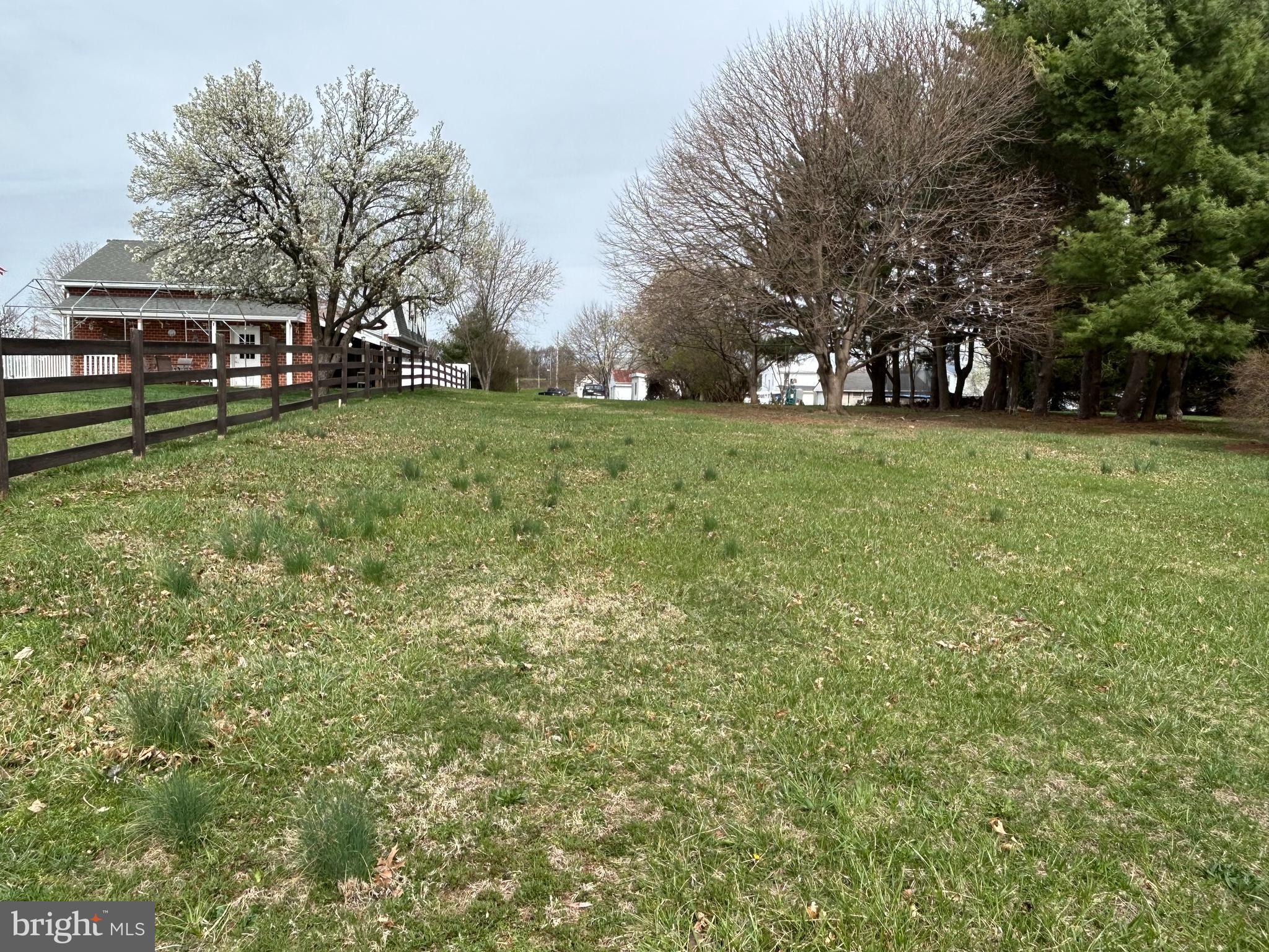 LOGANVILLE - Residential