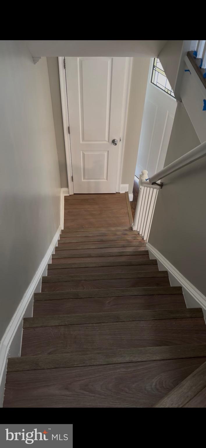 EDMONDSON VILLAGE - Residential Lease
