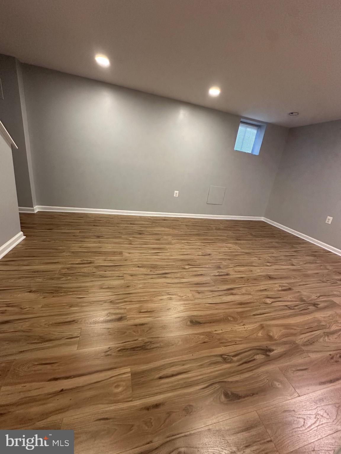 EDMONDSON VILLAGE - Residential Lease