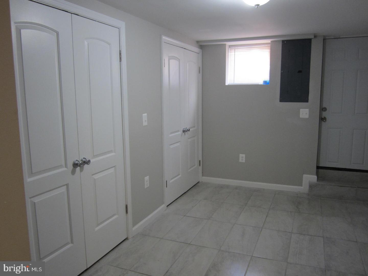 EDMONDSON VILLAGE - Residential Lease