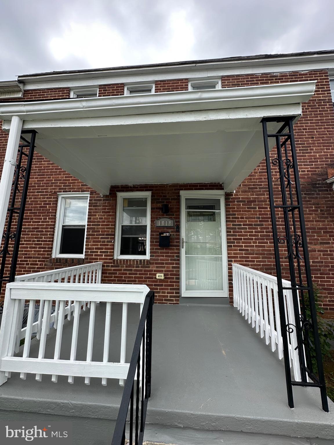EDMONDSON VILLAGE - Residential Lease
