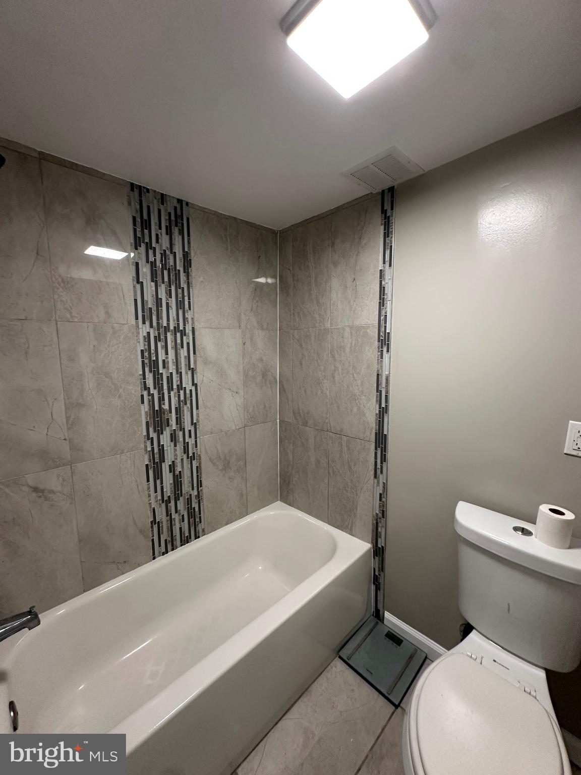 EDMONDSON VILLAGE - Residential Lease