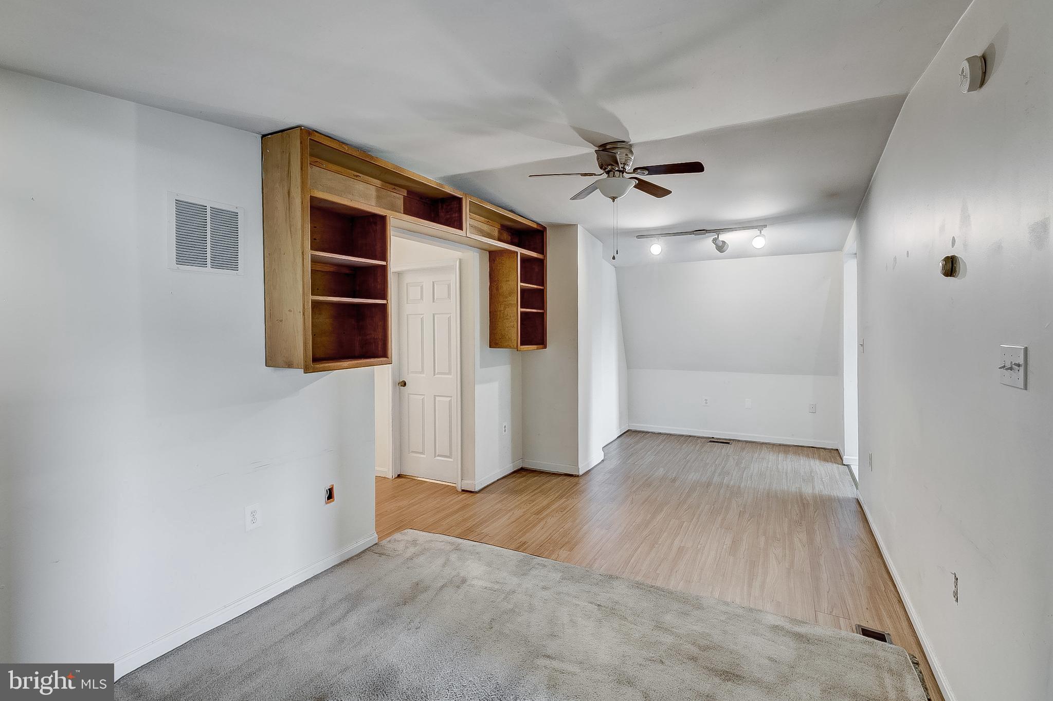 WOODHOLME - Residential Lease