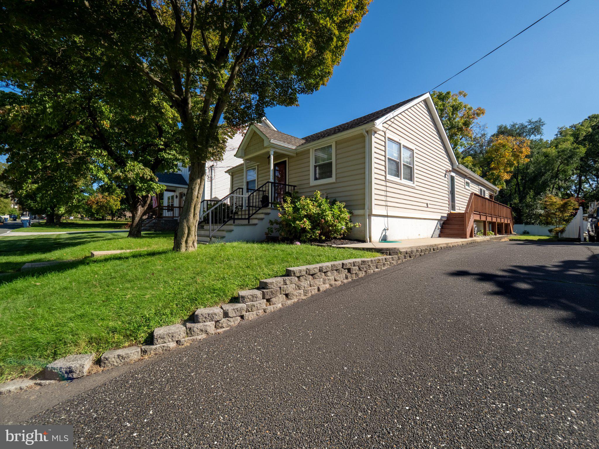 45 BETTS AVENUE